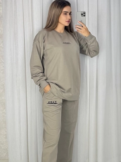 Tilla xaki