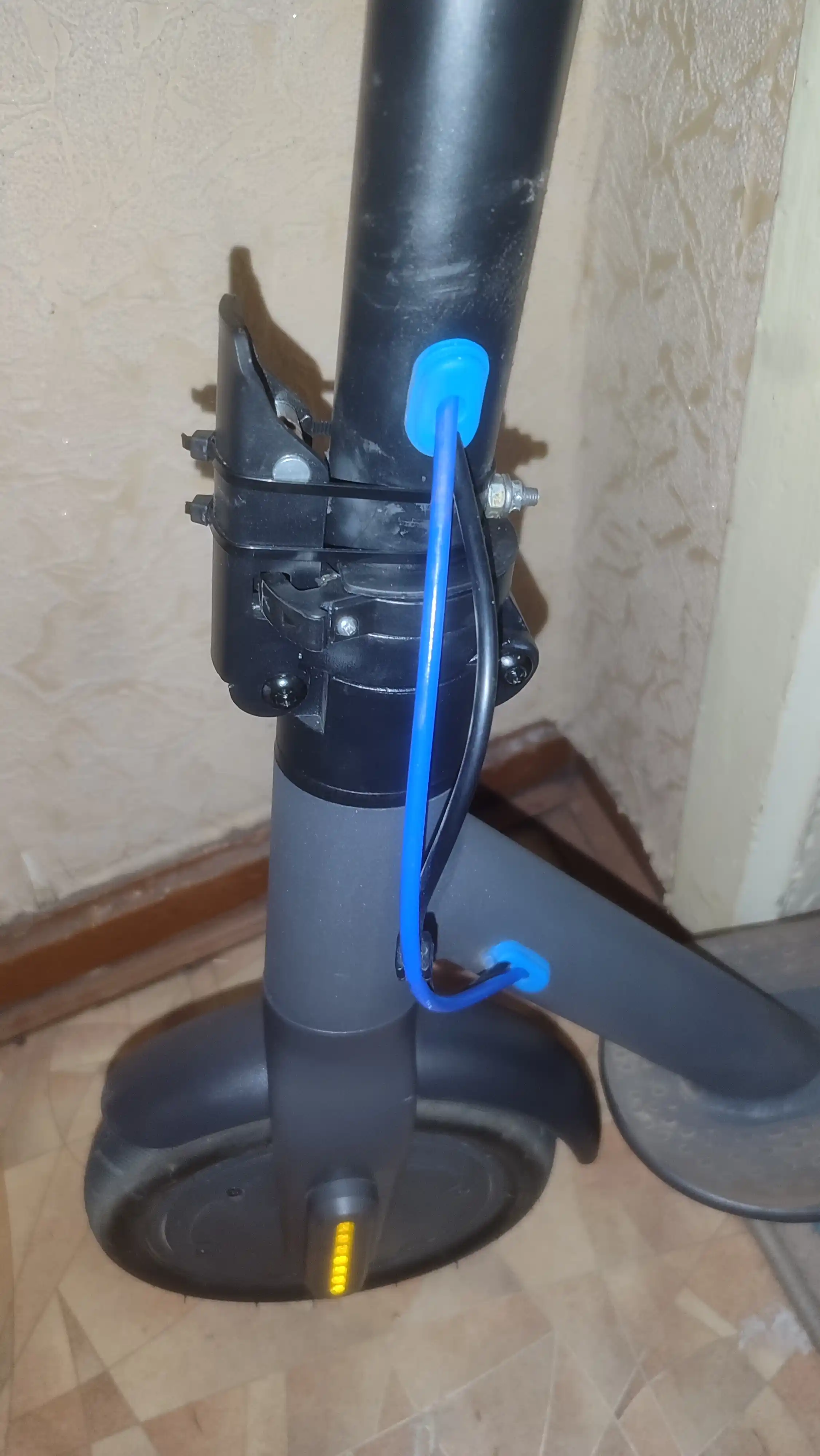 Elektr samokat KECHTE M1 Electric Scooter, 8.5"YM-E02