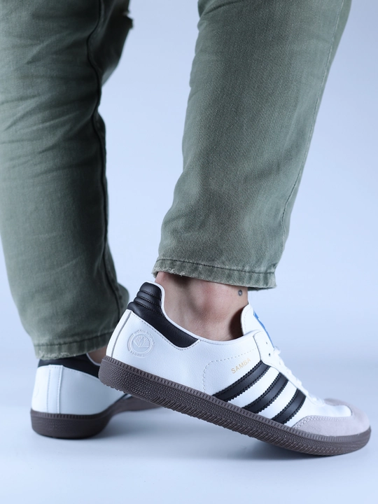 Кроссовки Adidas, unisex, размеры от 36-45