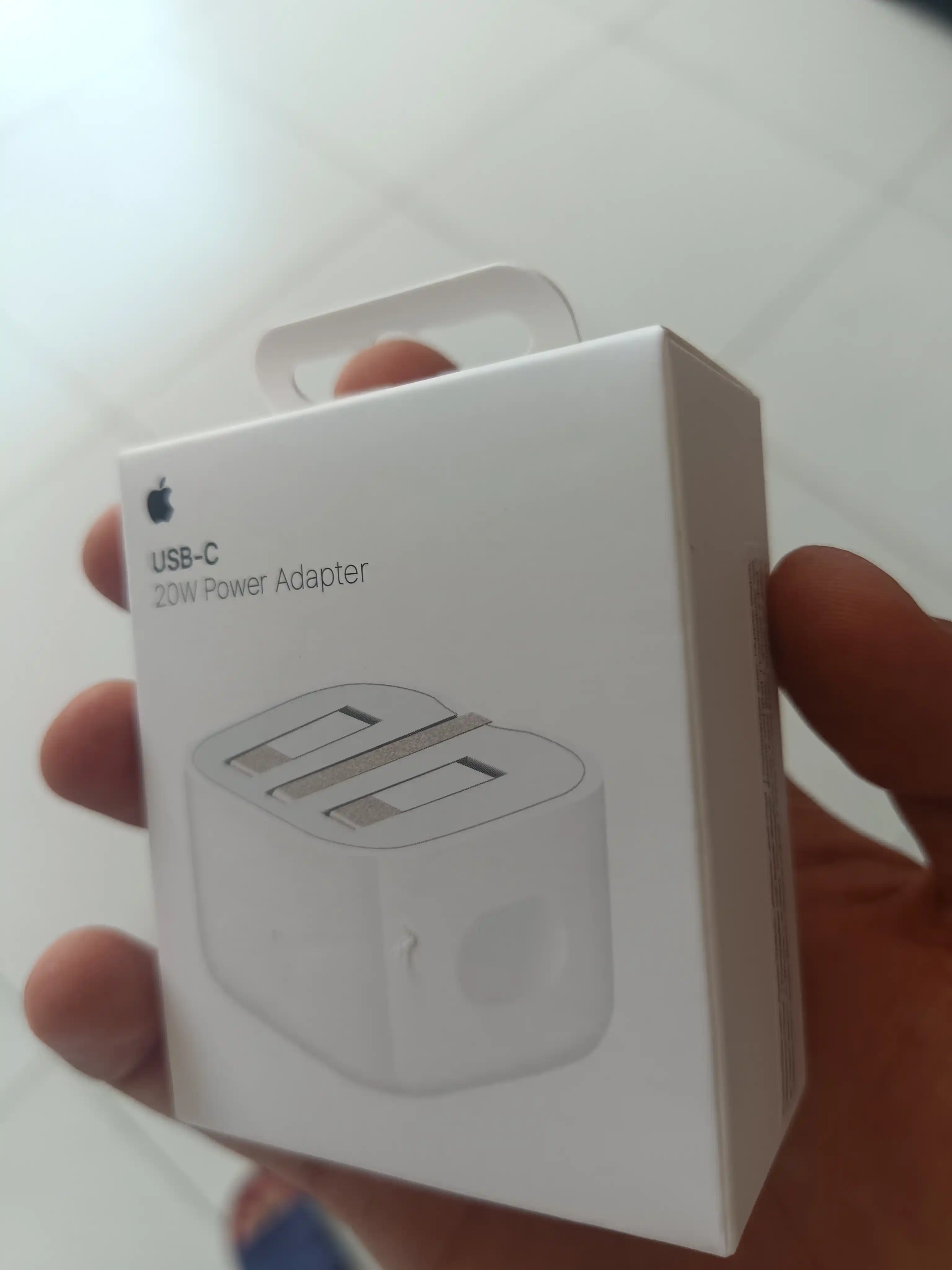 Адаптер питания USB Type C мощностью 20 Вт для iPhone