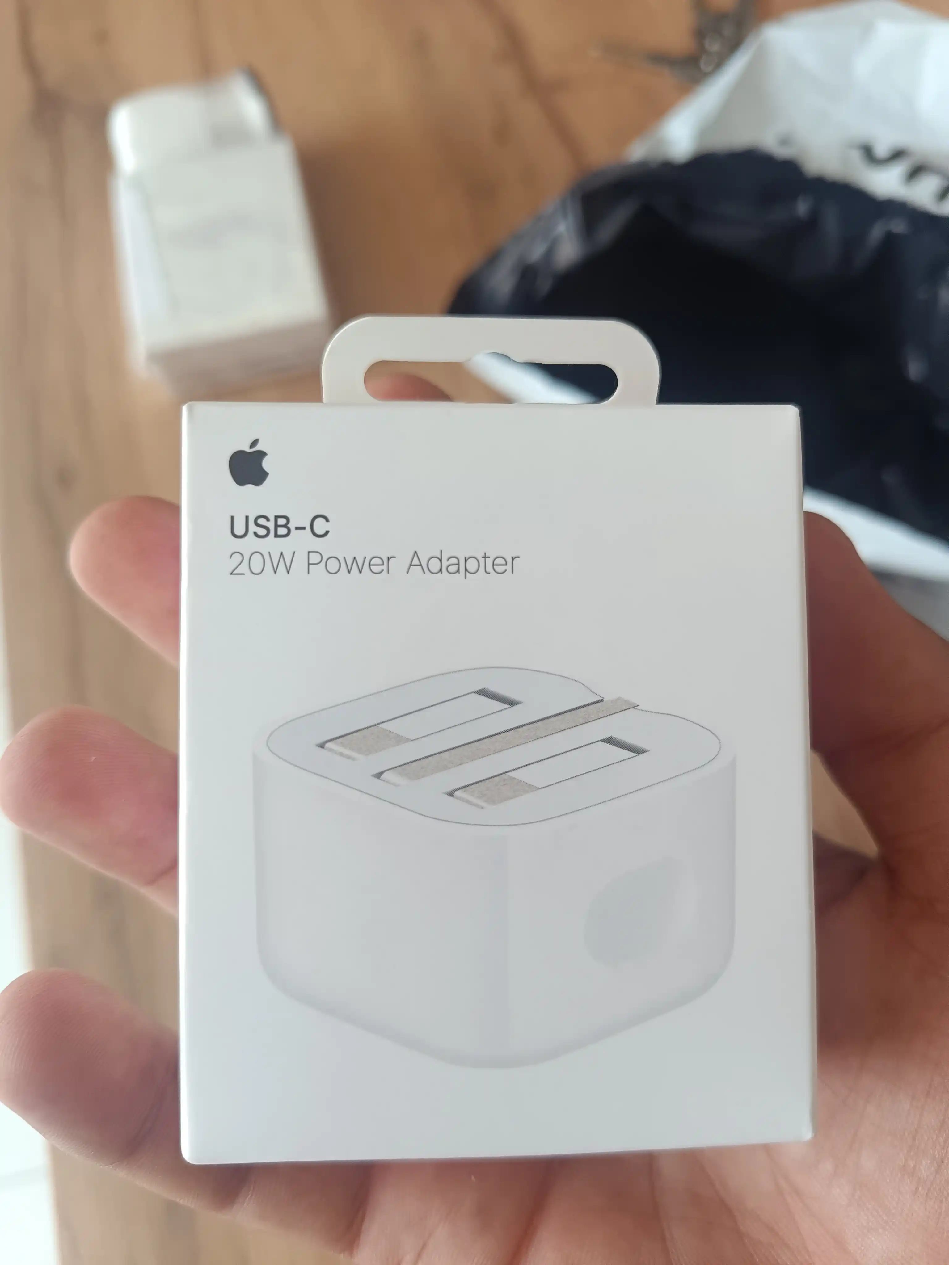 Адаптер питания USB Type C мощностью 20 Вт для iPhone