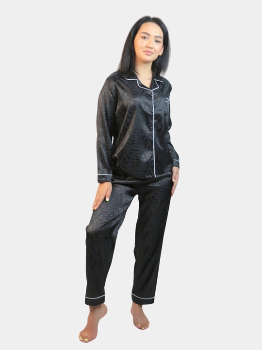 Ingliz uslubini sevgan ayollarga  naqshinkor atlas pijama ,  M, L, XL, 2XL, 3XL, 4XL, 5XL