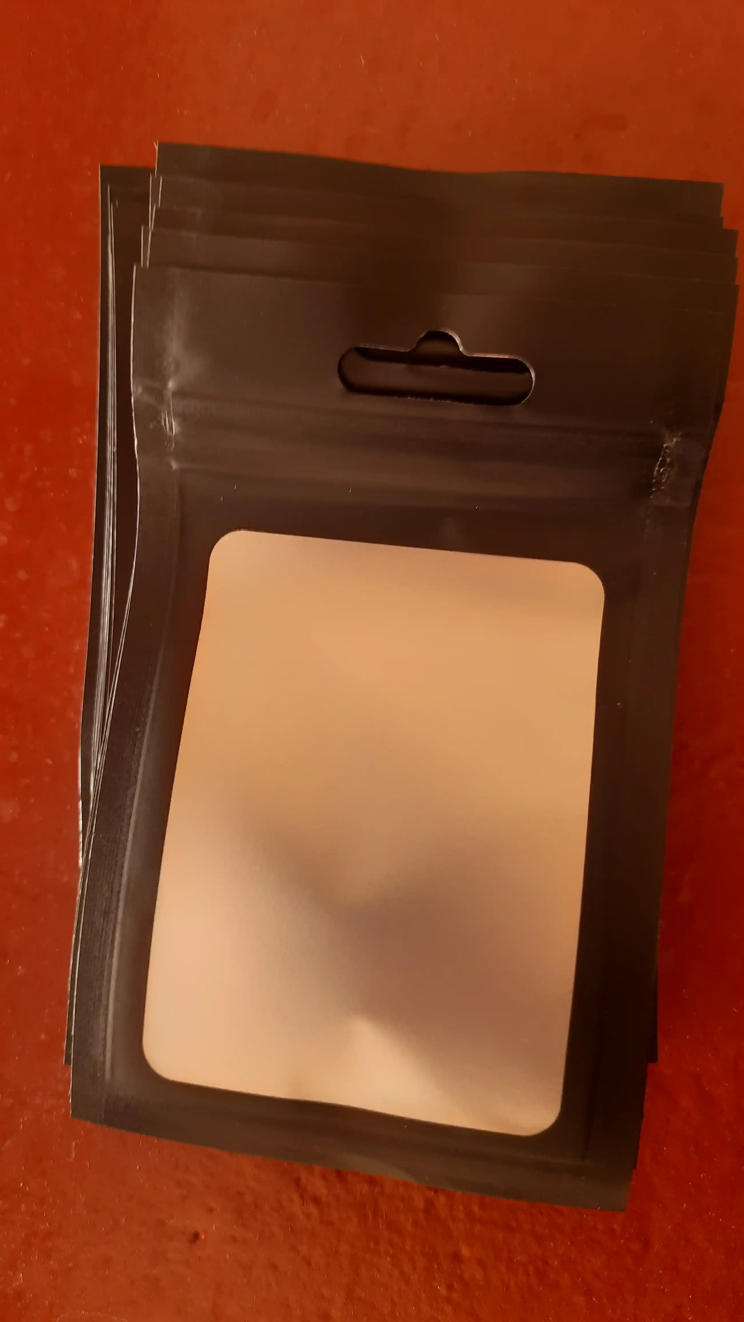 Zip-lock qopqog‘i va darchasi bo‘lgan metall qoplama, 20 dona, 10,5*15 sm, qora