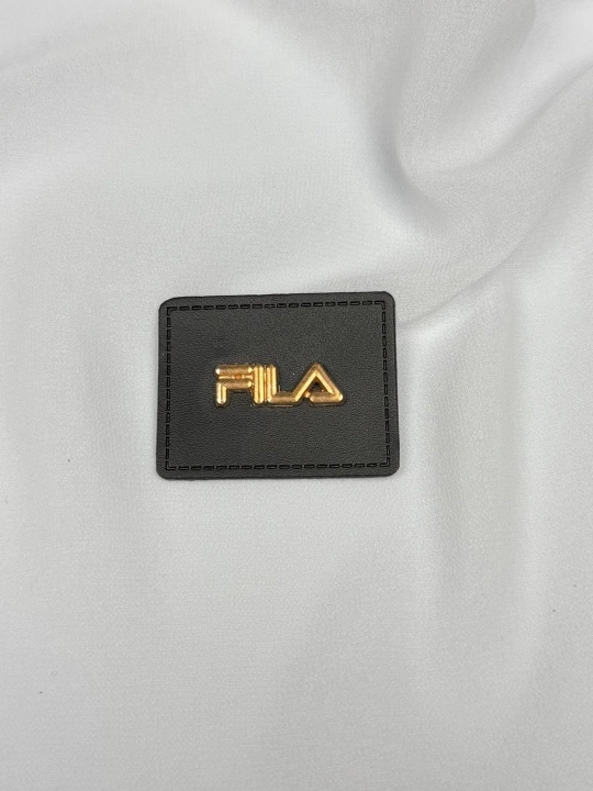 Erkaklar va ayollar uchun metall emblem, etiketka, kashta tikish