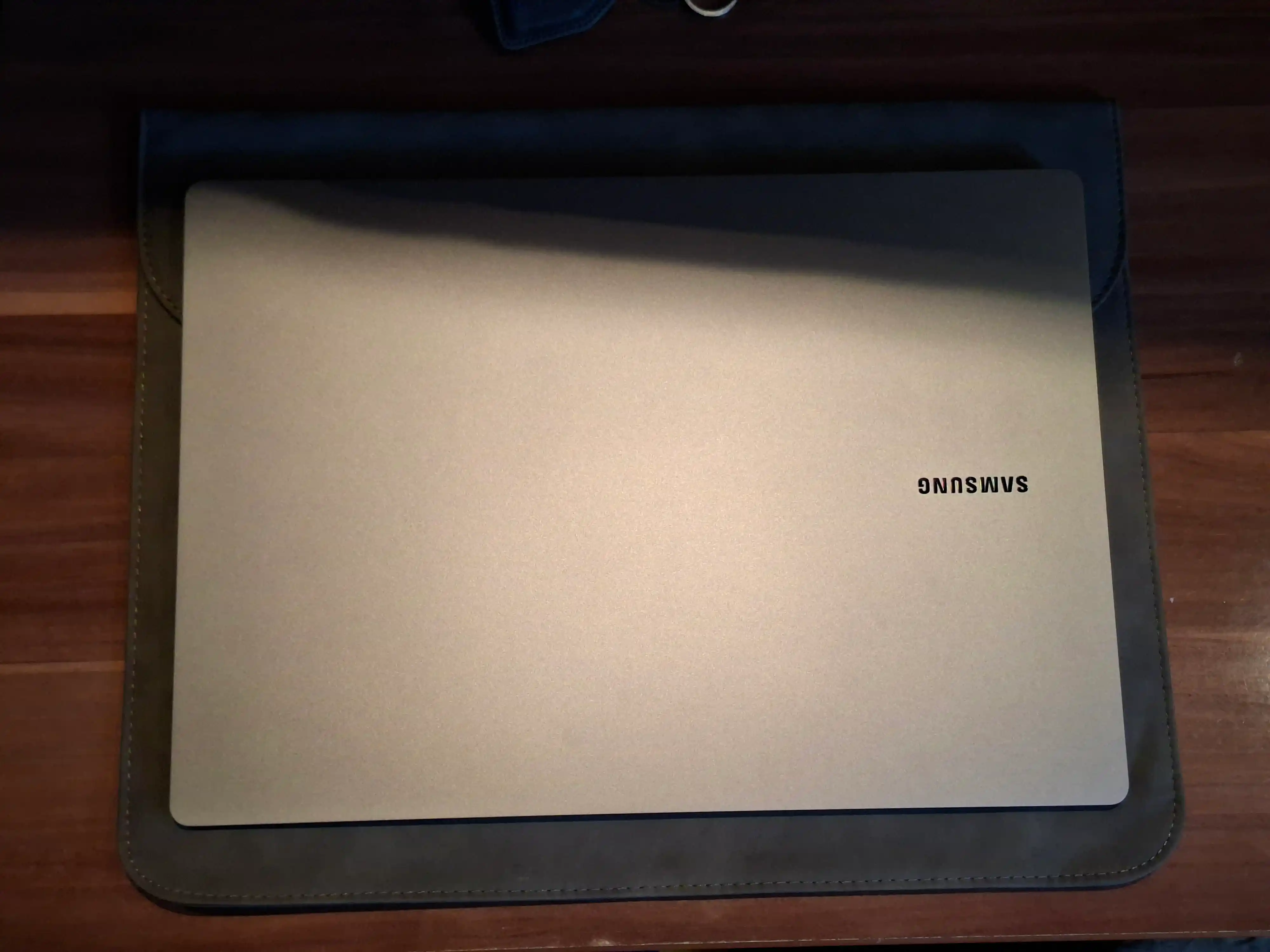 Чехол сумка для ноутбука и Macbook 15-16