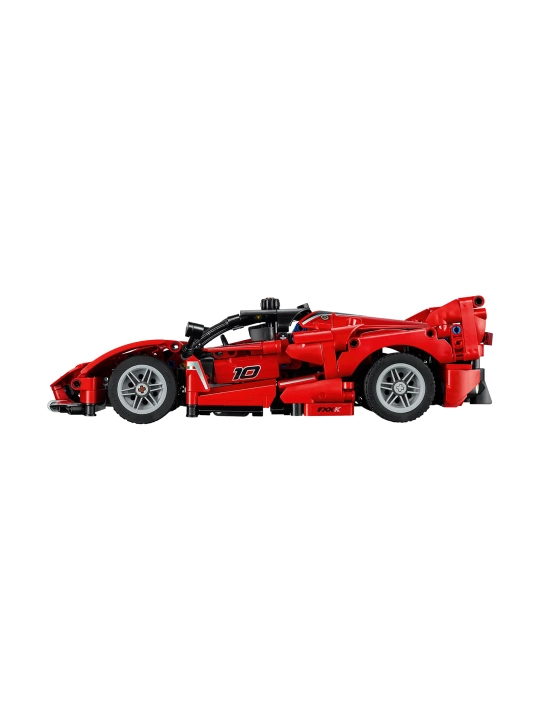 Конструктор LEGO Technic Ferrari FXX K 42212, 897 деталей