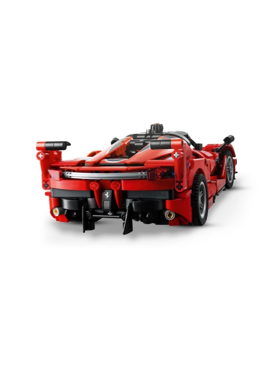 Конструктор LEGO Technic Ferrari FXX K 42212, 897 деталей