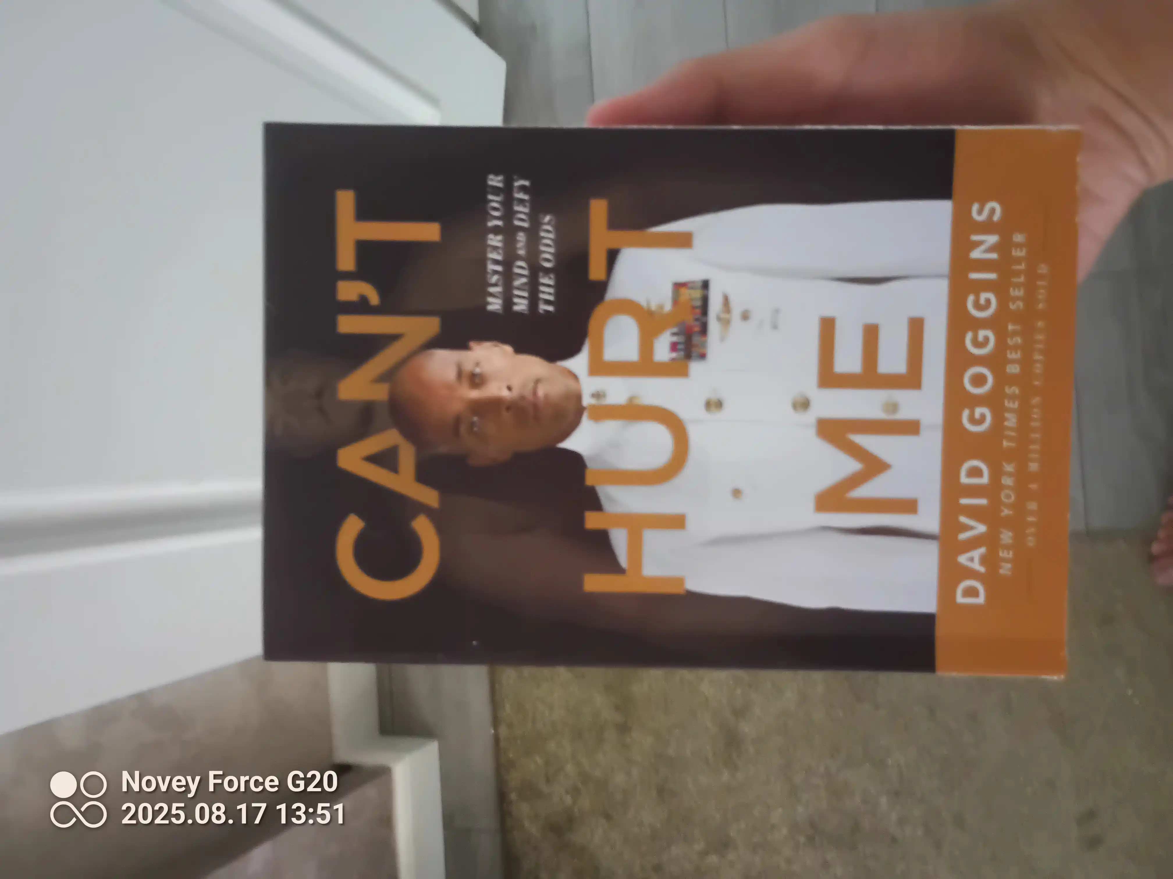 Can't Hurt Me: Master Your Mind and Defy the Odds by David Goggins, английский язык
