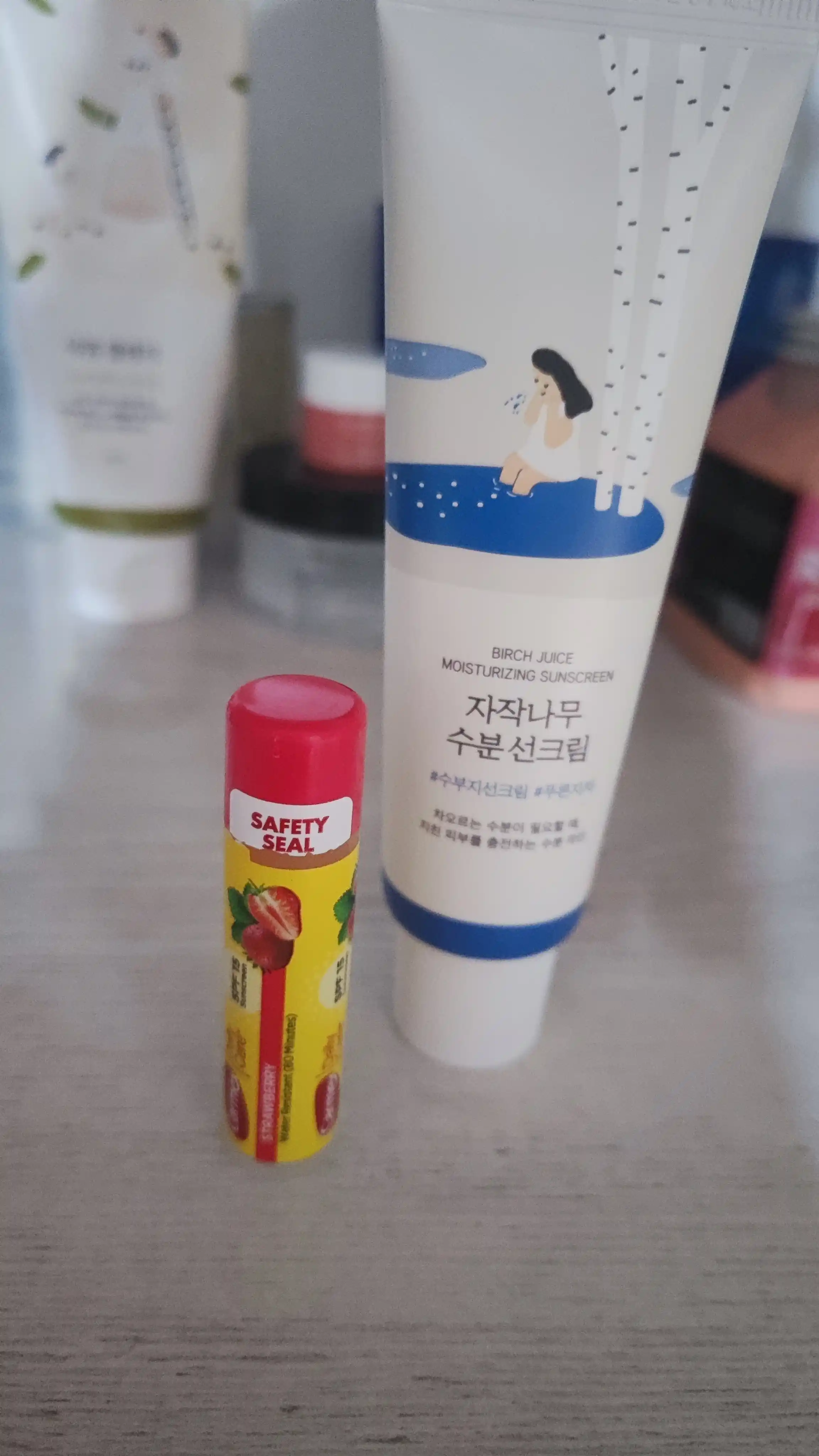 Бальзам для губ Carmex Stick, клубника