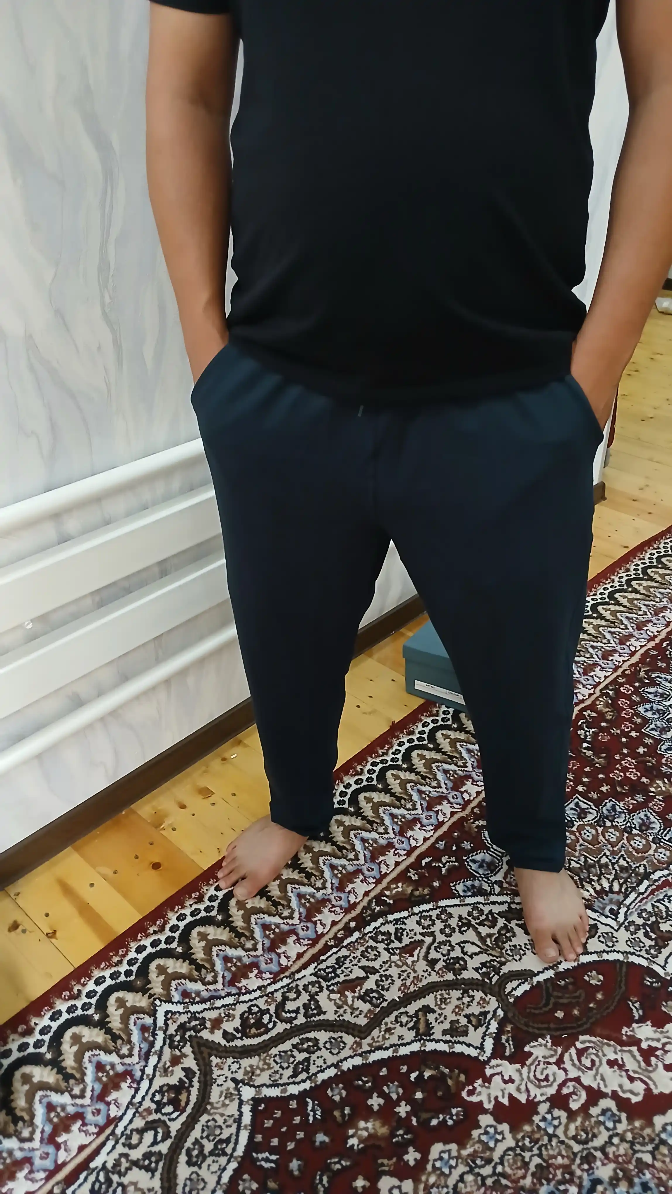 Erkaklar uchun sport shimlari triko