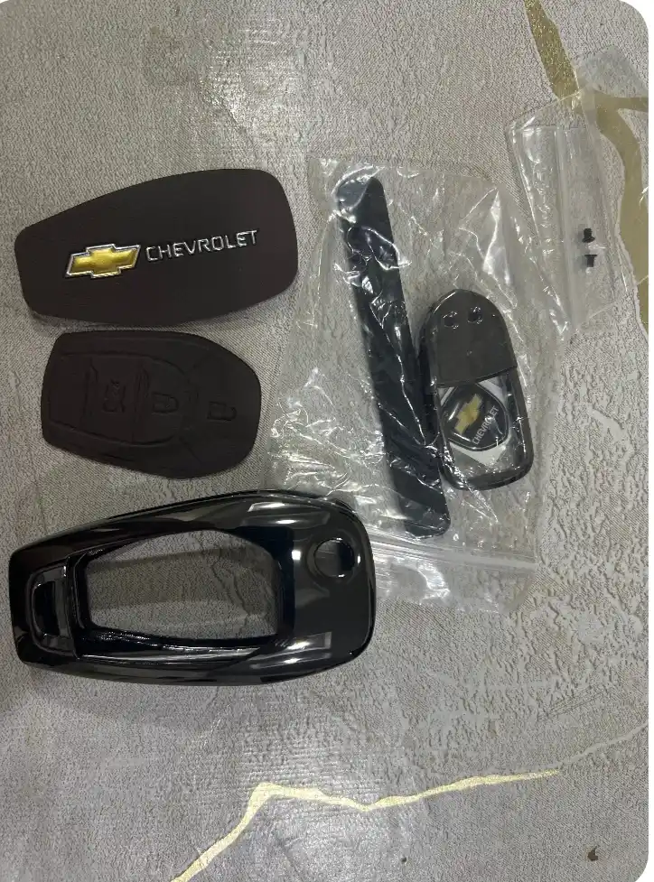 Chevrolet kalit g'ilofi, bronza, jigarrang