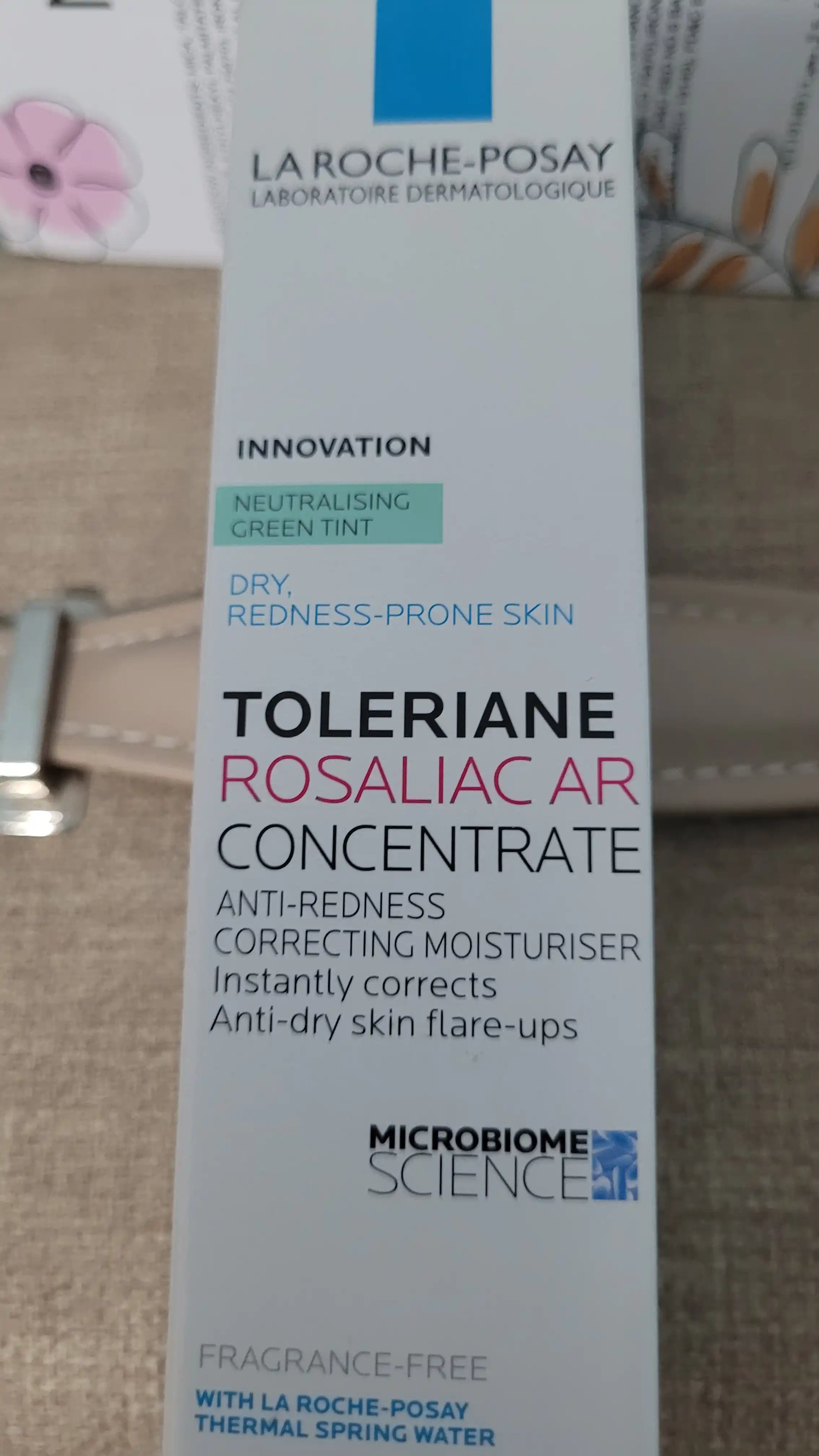 Intensiv tuzatuvchi yuzni parvarish qilish LA ROCHE-POSAY TOLERIANE ROSALIAC AR, qizarishga qarshi, 40ml