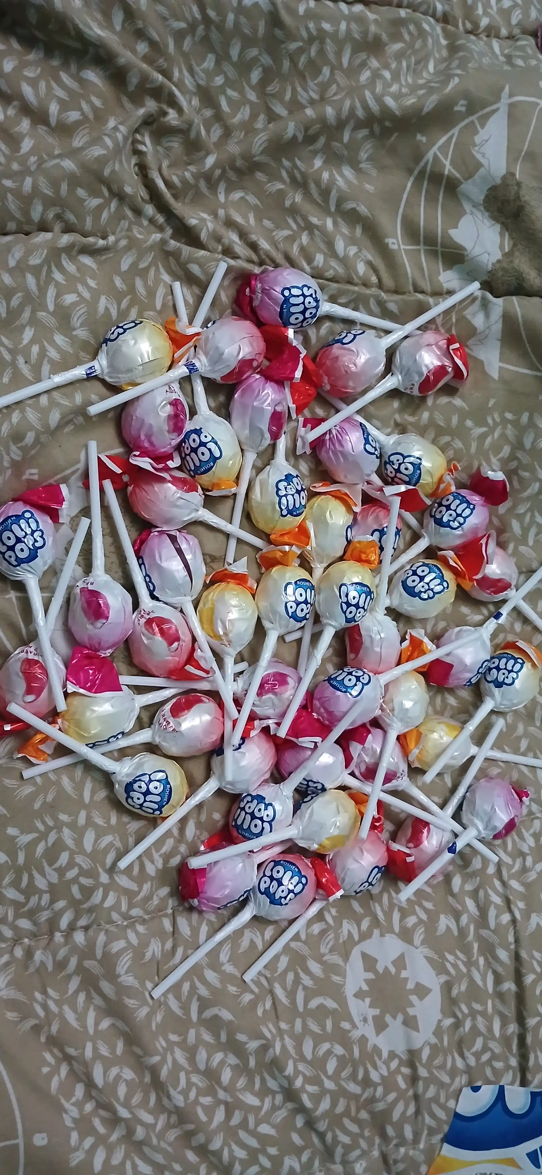 Карамель Roshen LolliPops, с йогуртовыми вкусами, 920 г