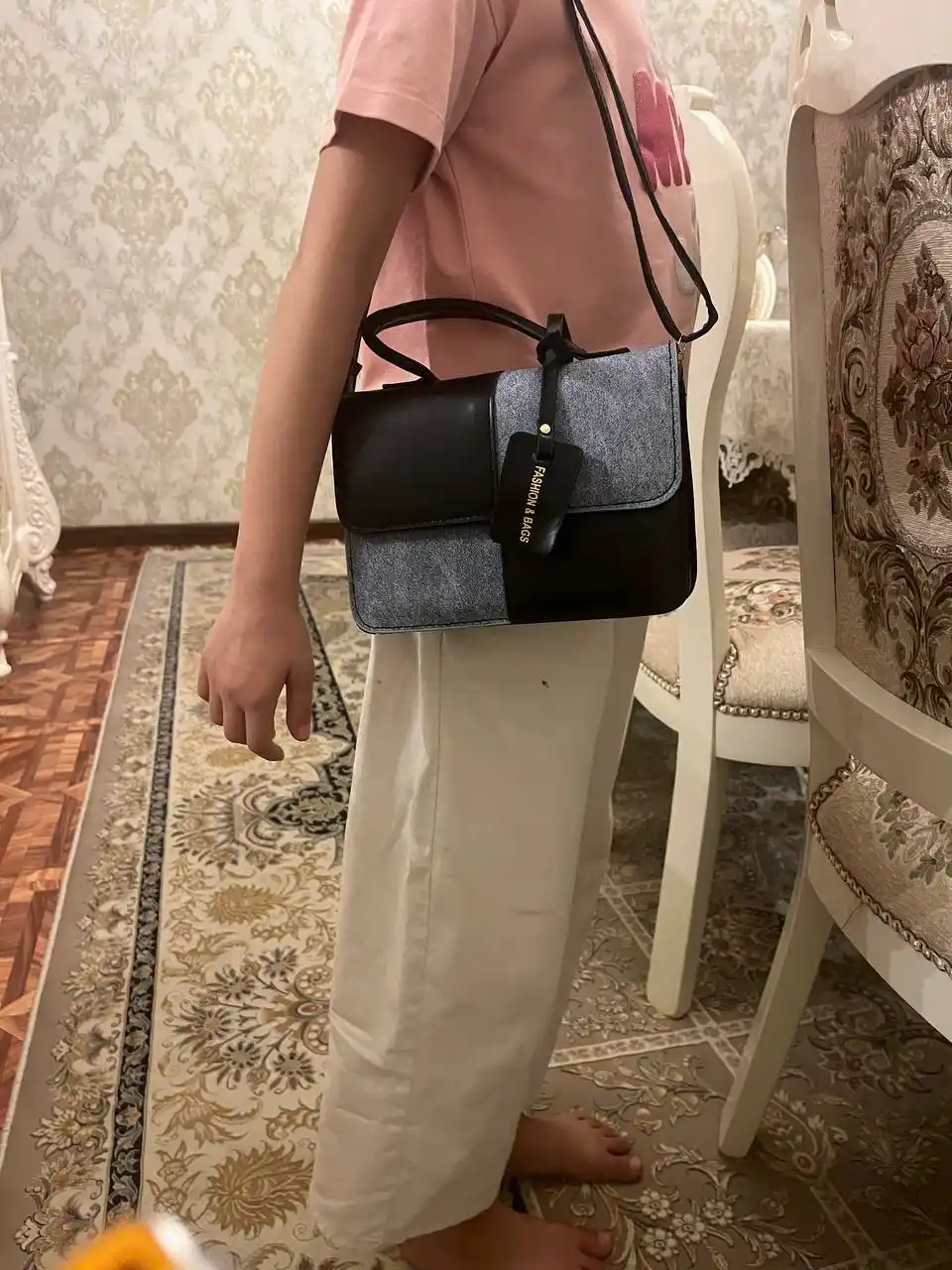 Женская сумка через плечо