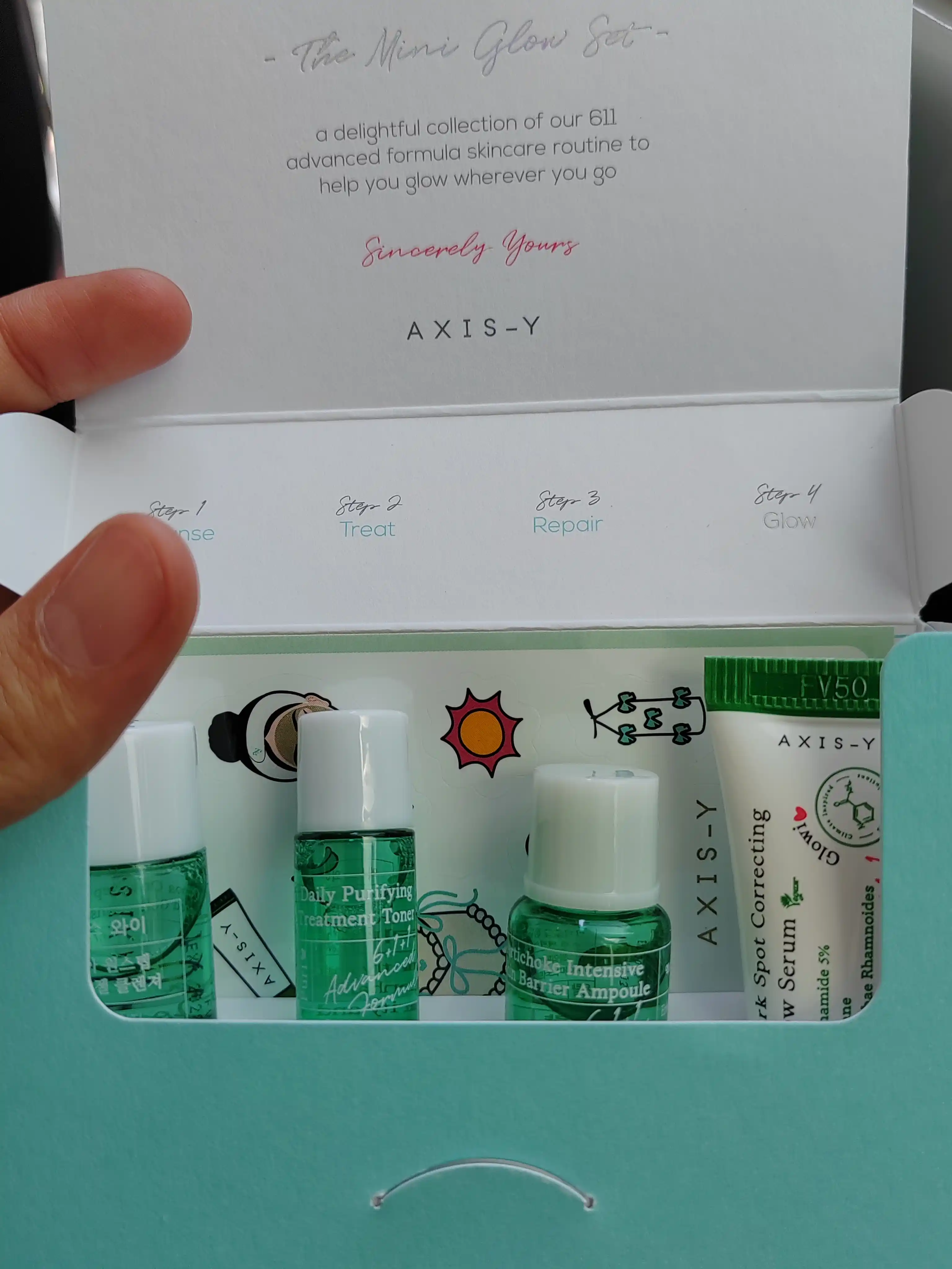 Toza, yorqin va sog'lom yuz terisi uchun mini to'plam Axis-Y Mini Glow Set