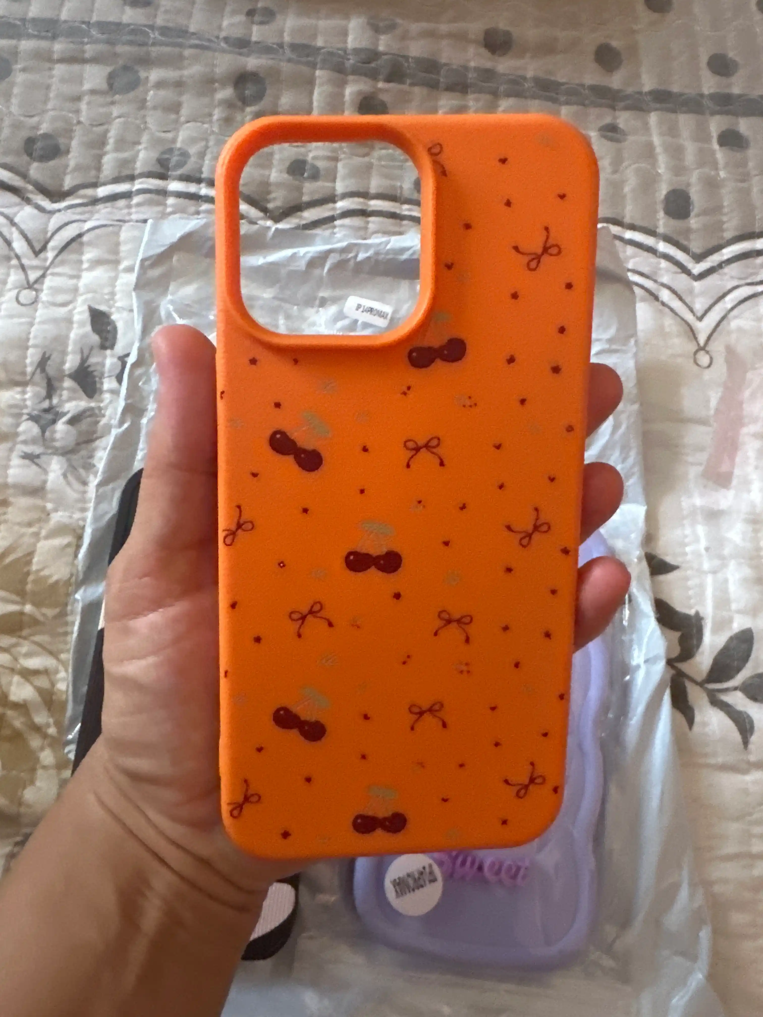 IPhone 11, 12, 13, 14, 15, 16, Pro, Max uchun g'ilof