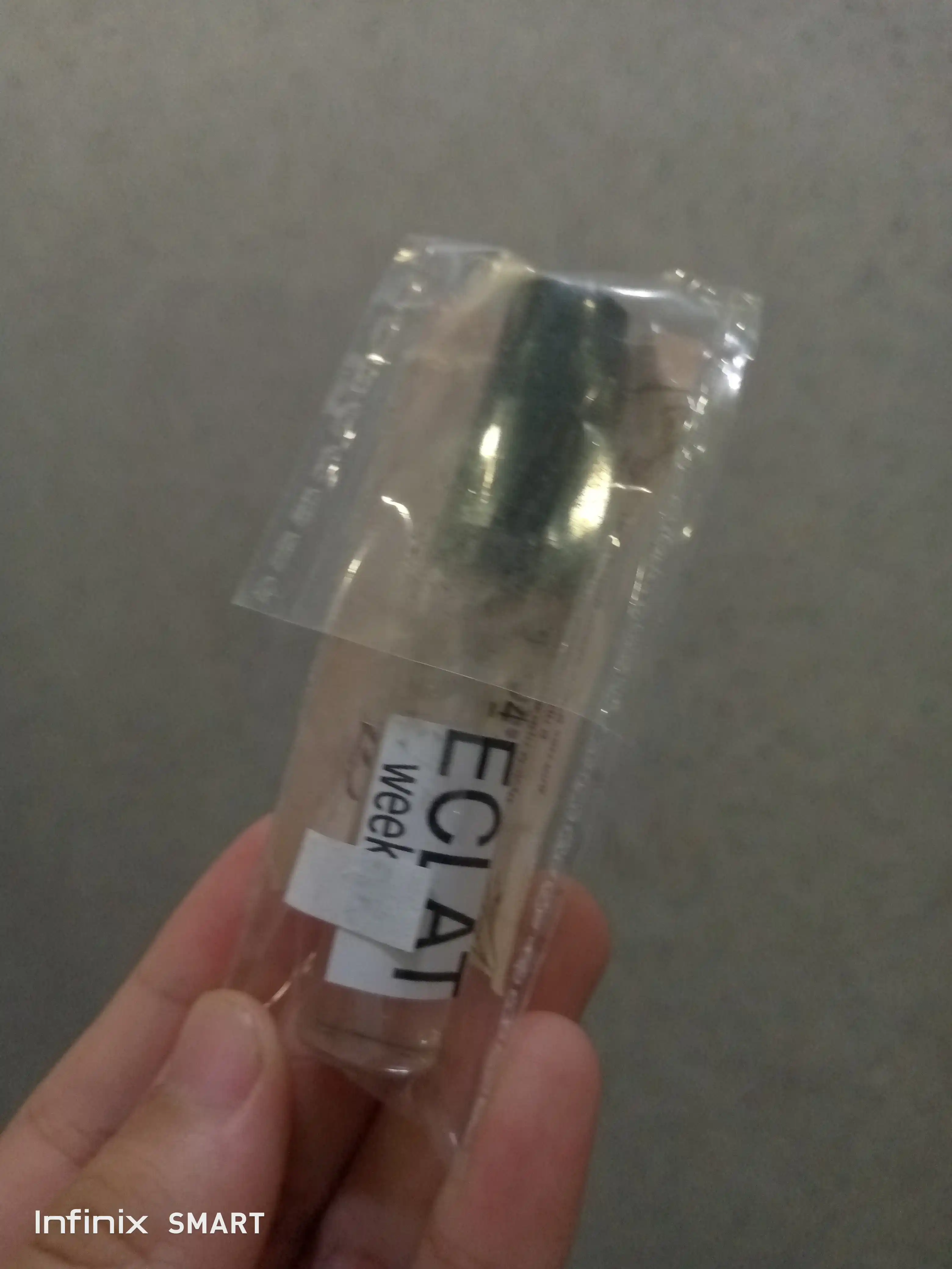 Parfyumlangan suv ayollar uchun Eclat Weekend Parfum De, probnik 100/10/5 ml