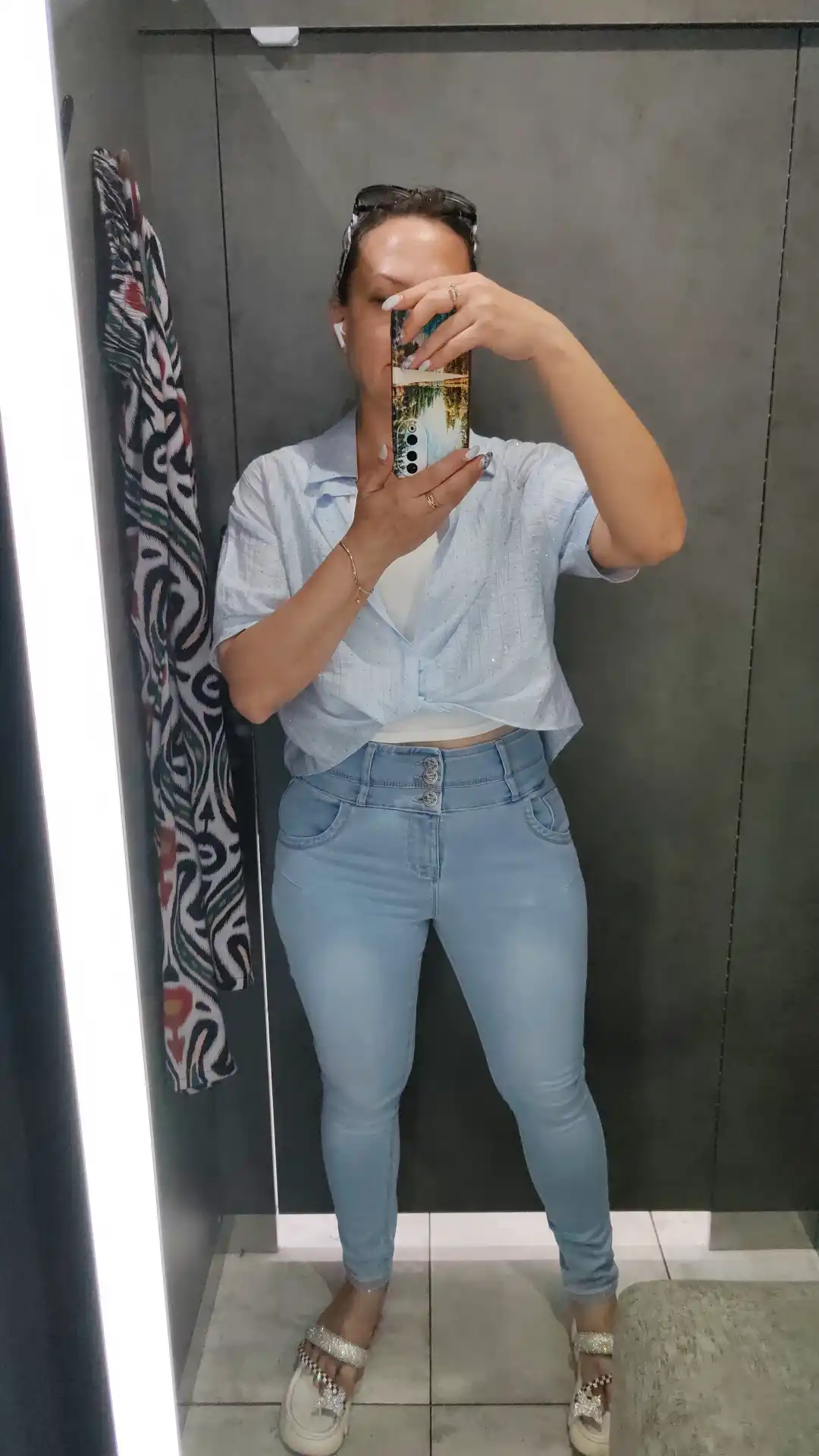 Denim ayollar jinsi shimlari, baland belli