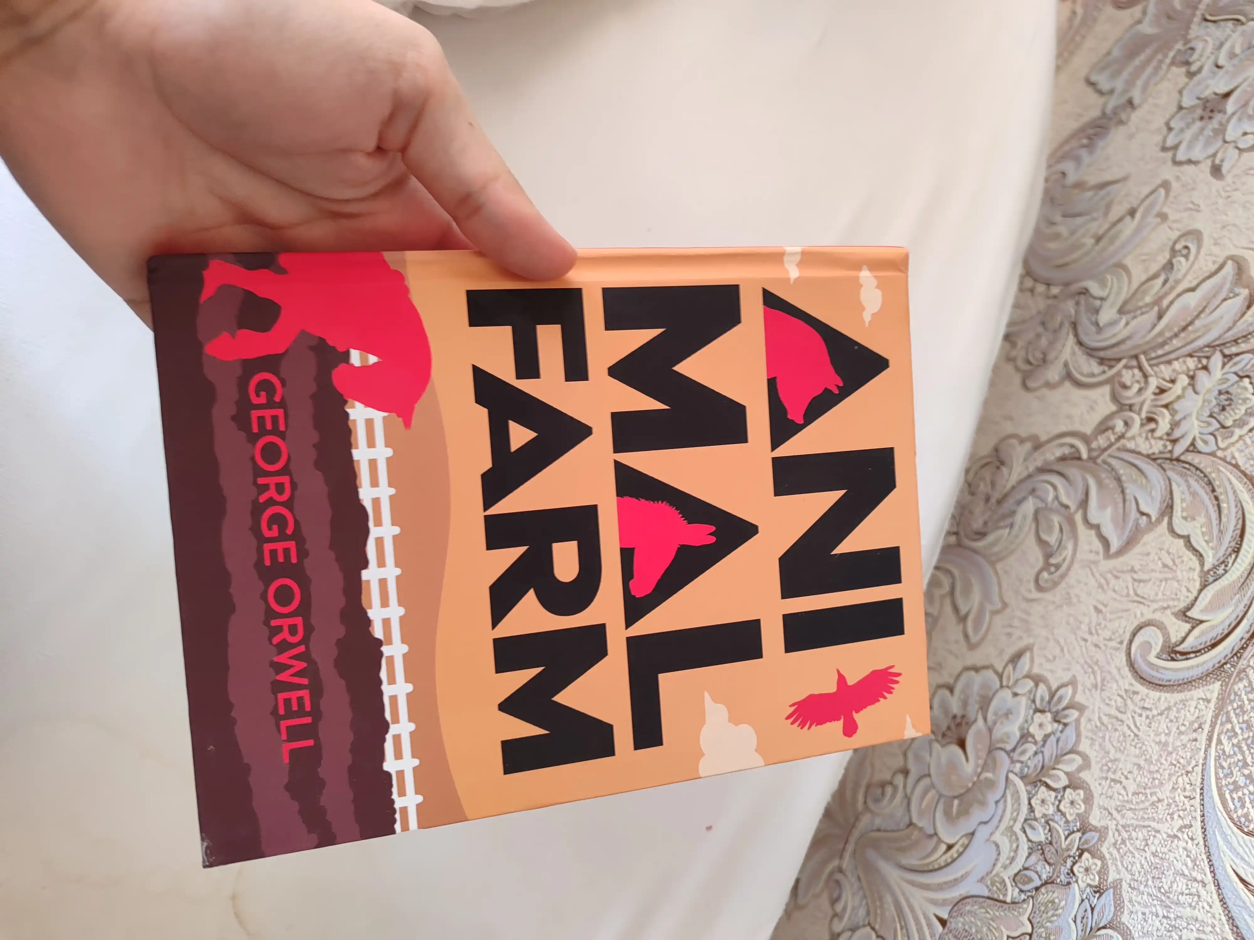 Animal Farm, George Orwell, ingliz tilida
