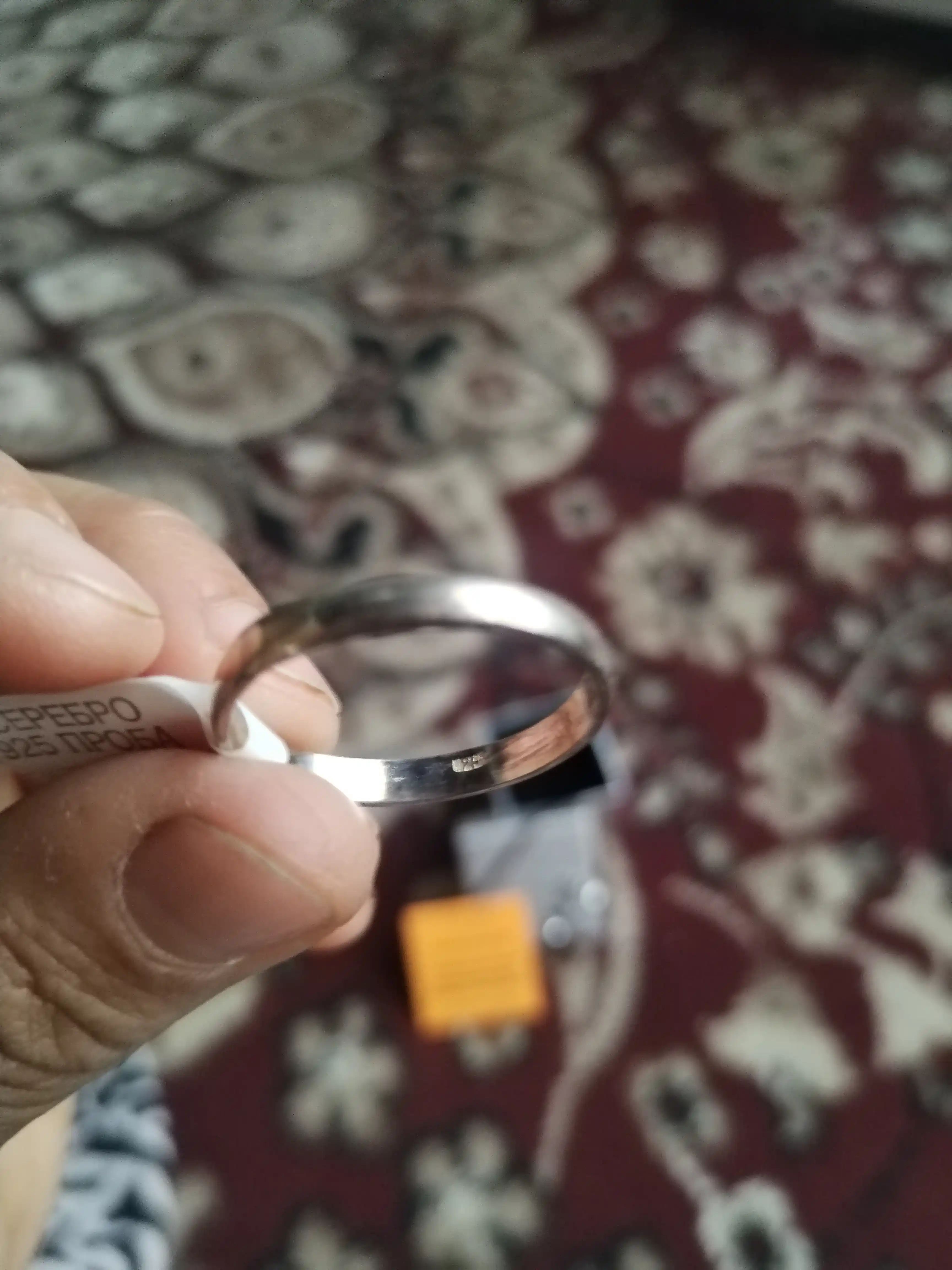 Ayollar va erkaklar uchun nikoh uzugi, kumushdan, Sumayya Silver