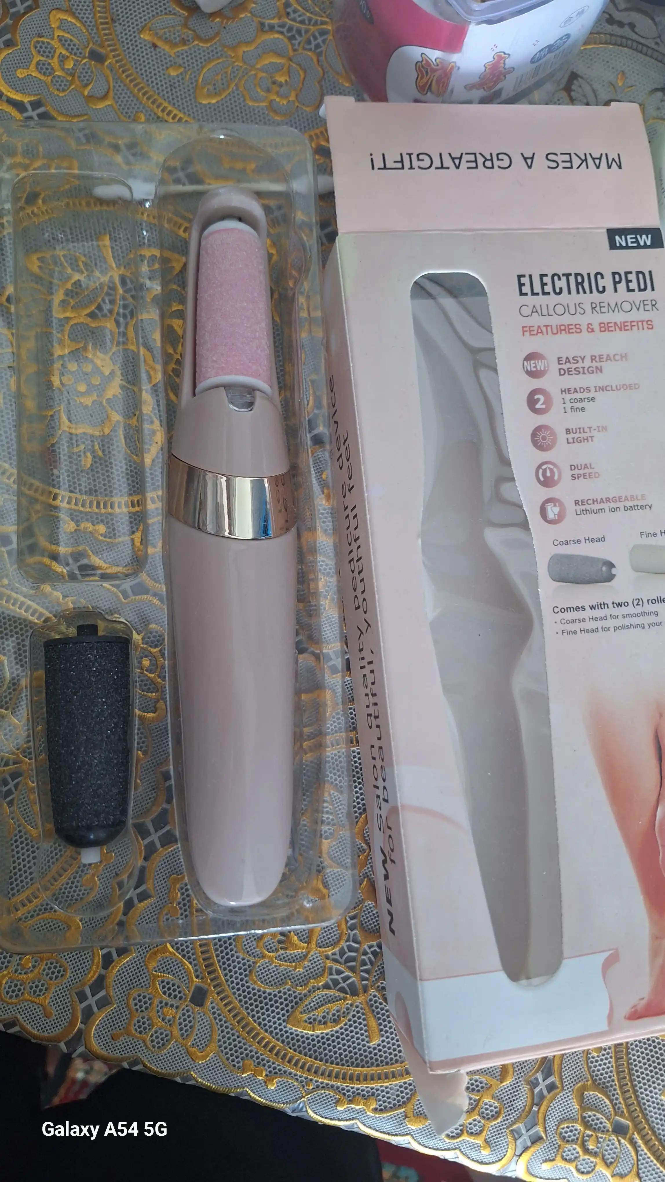 Elektr pilka pemza, oyoq va tovondagi qadoqlarni olib tashlash uchun, pedikyur