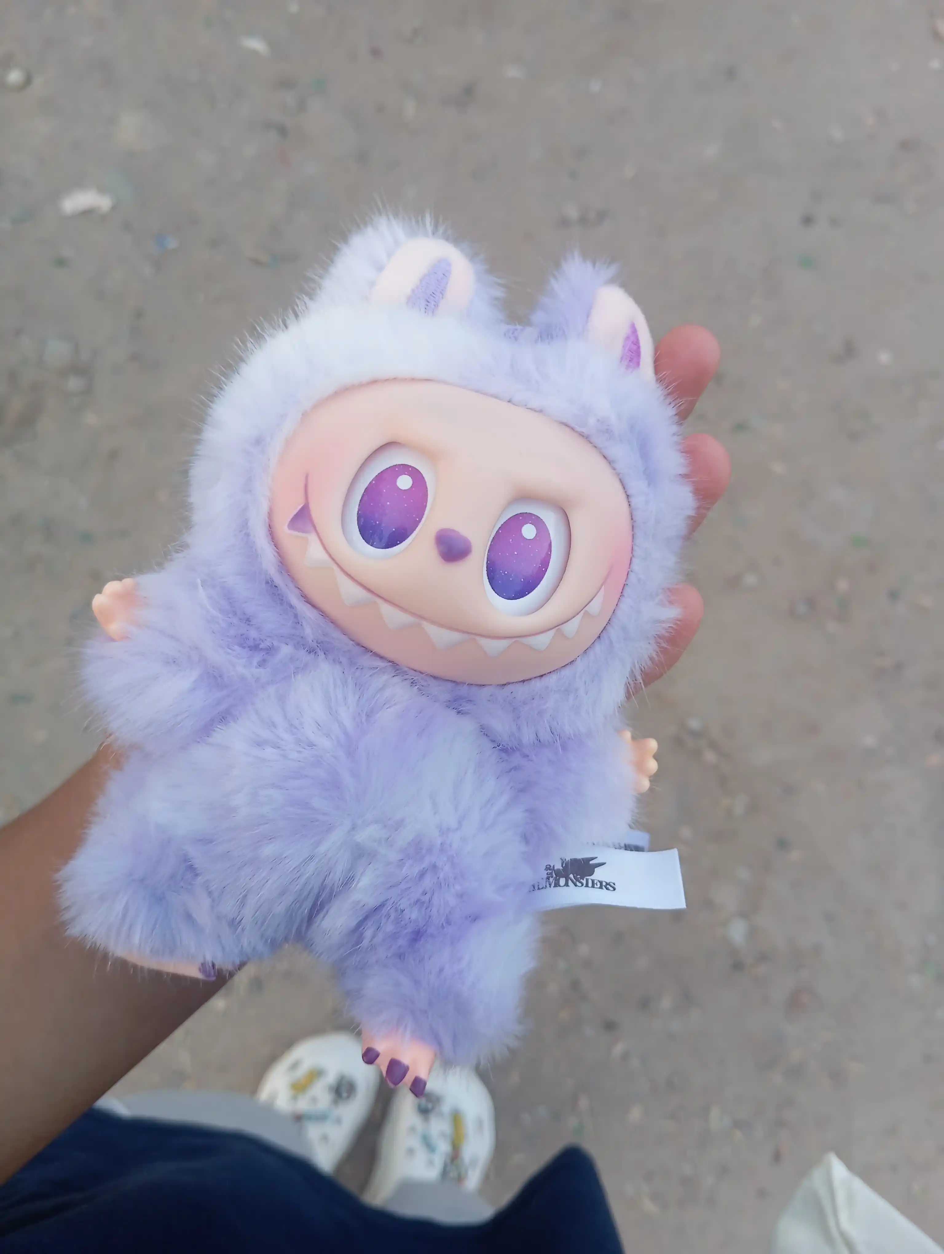 Labubu 1:1 POP MART kolleksion figurchasi "The Monsters Big into Energy" 1 dona, tasodifiy