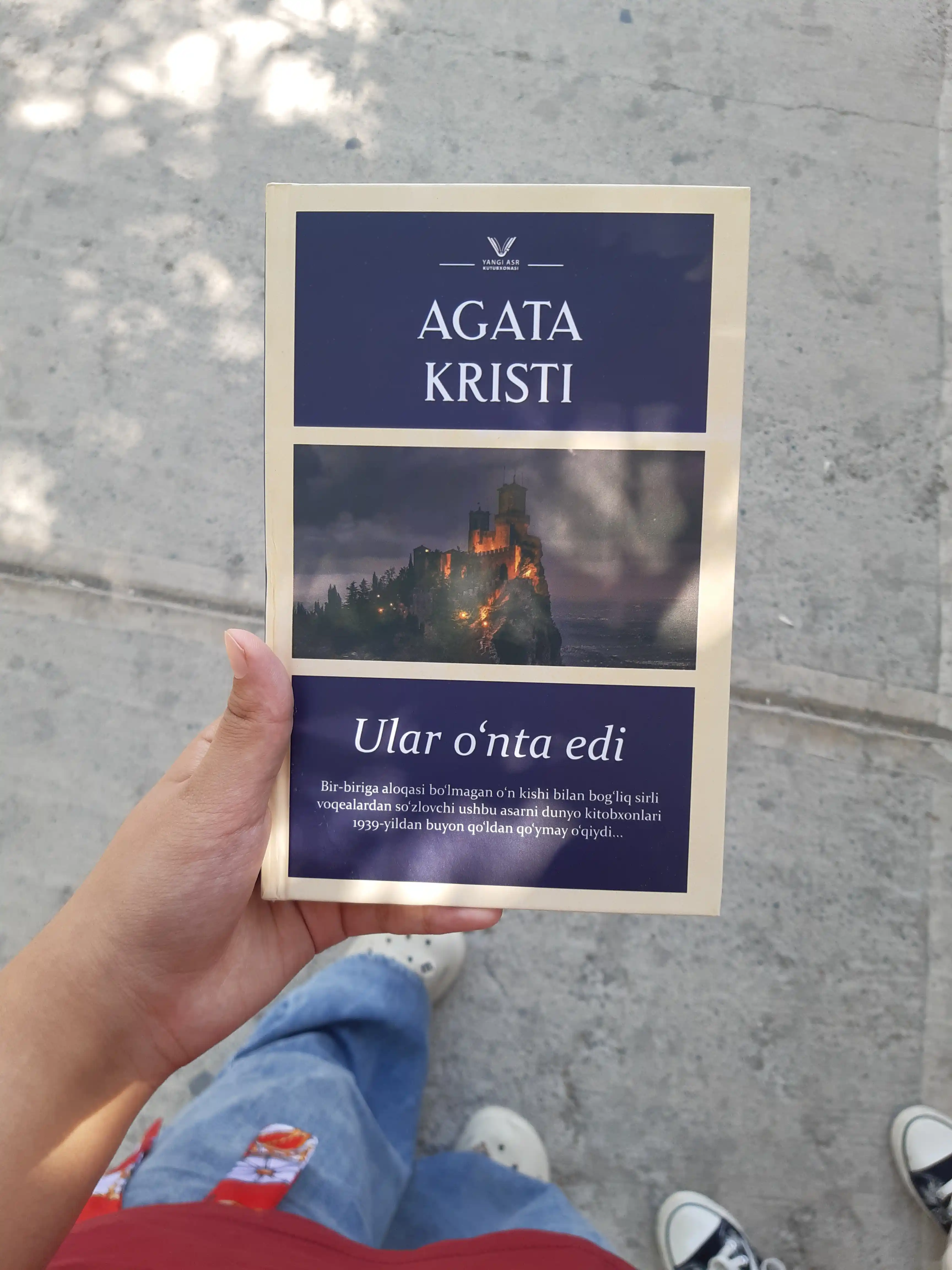 Улар ўнта эди, Агата Кристи