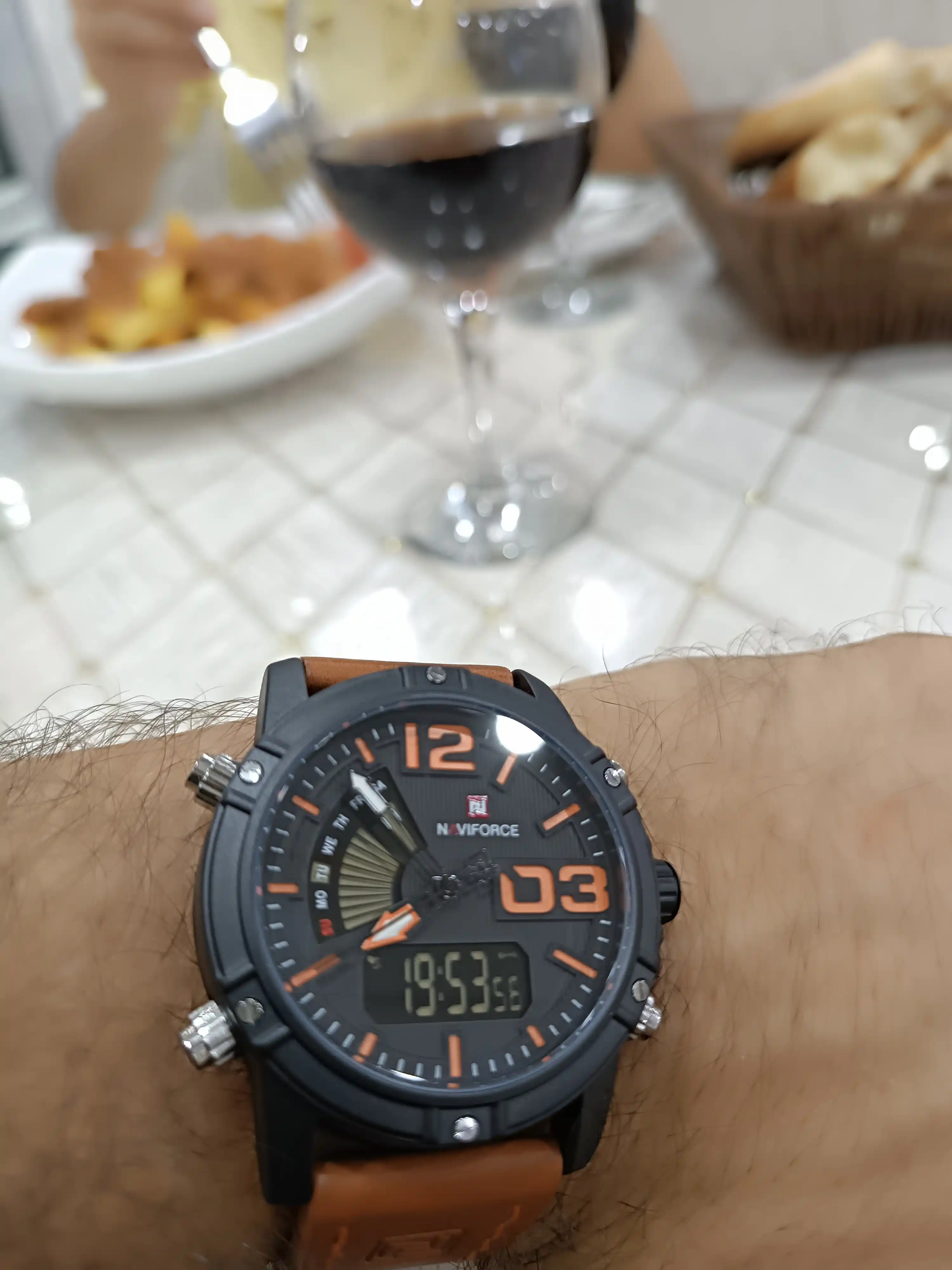 Kvars soati Naviforce 9095