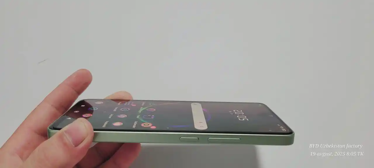 Telfon ekran himoya oynasi  REDMI NOTE hamma modellariga bor