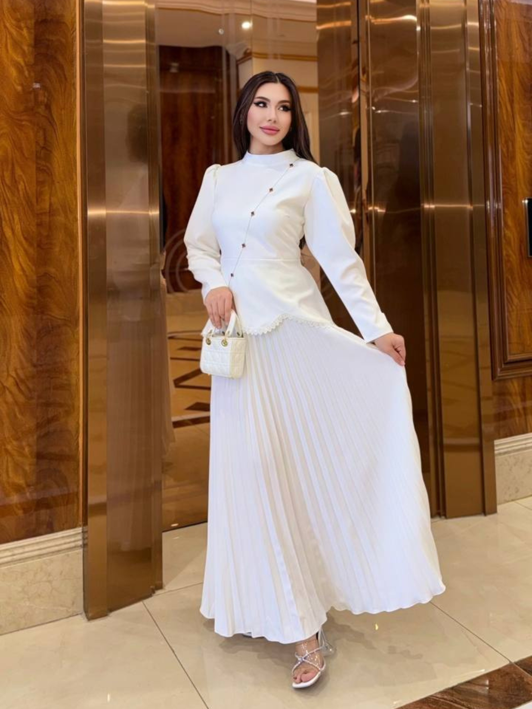 Qattiq mushuk videolar Badiiy erotik va pornografik filmlar