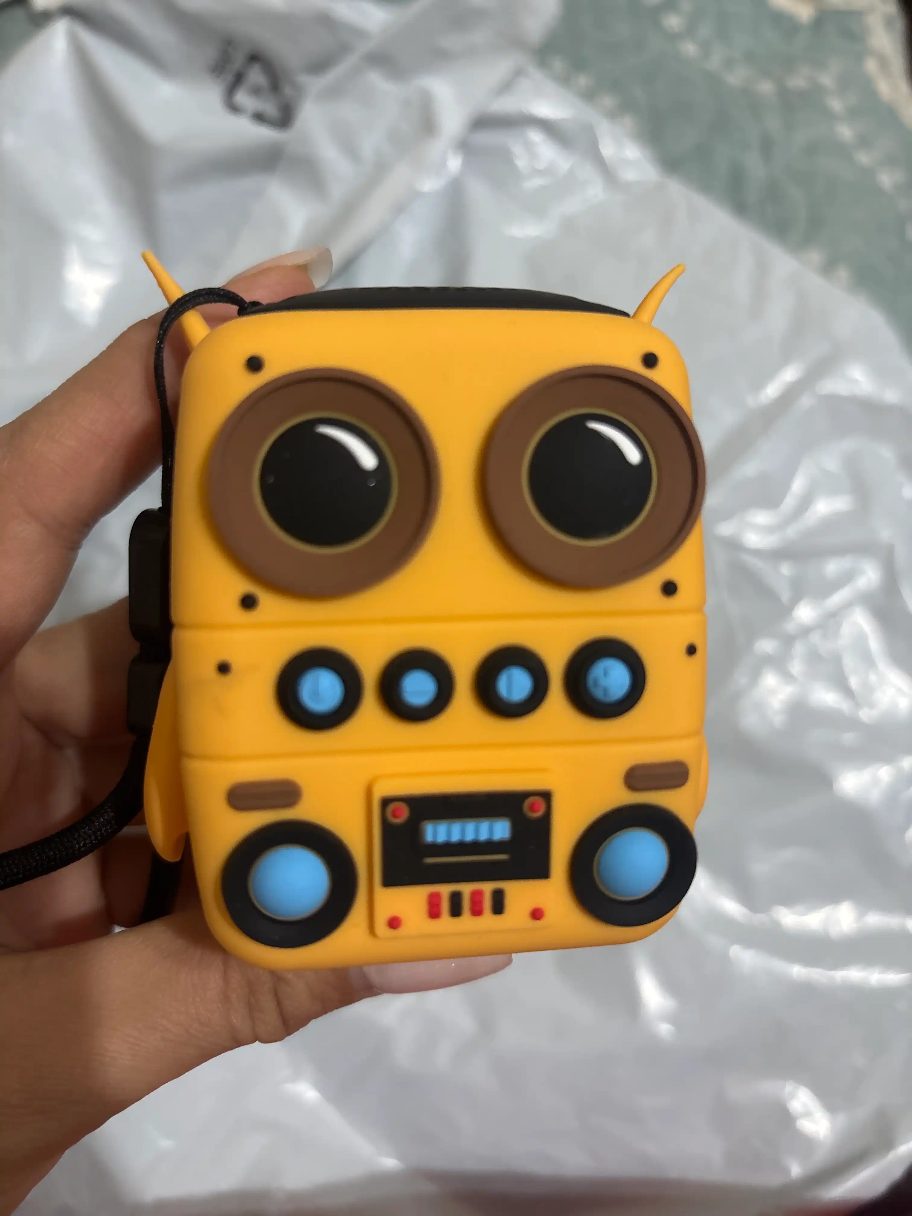 Bluetooth kolonka - kuromi, minyon, sprunki, silikon qoplamali