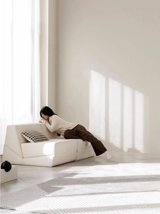 Бескаркасное кресло и кровать – Orient Sofa