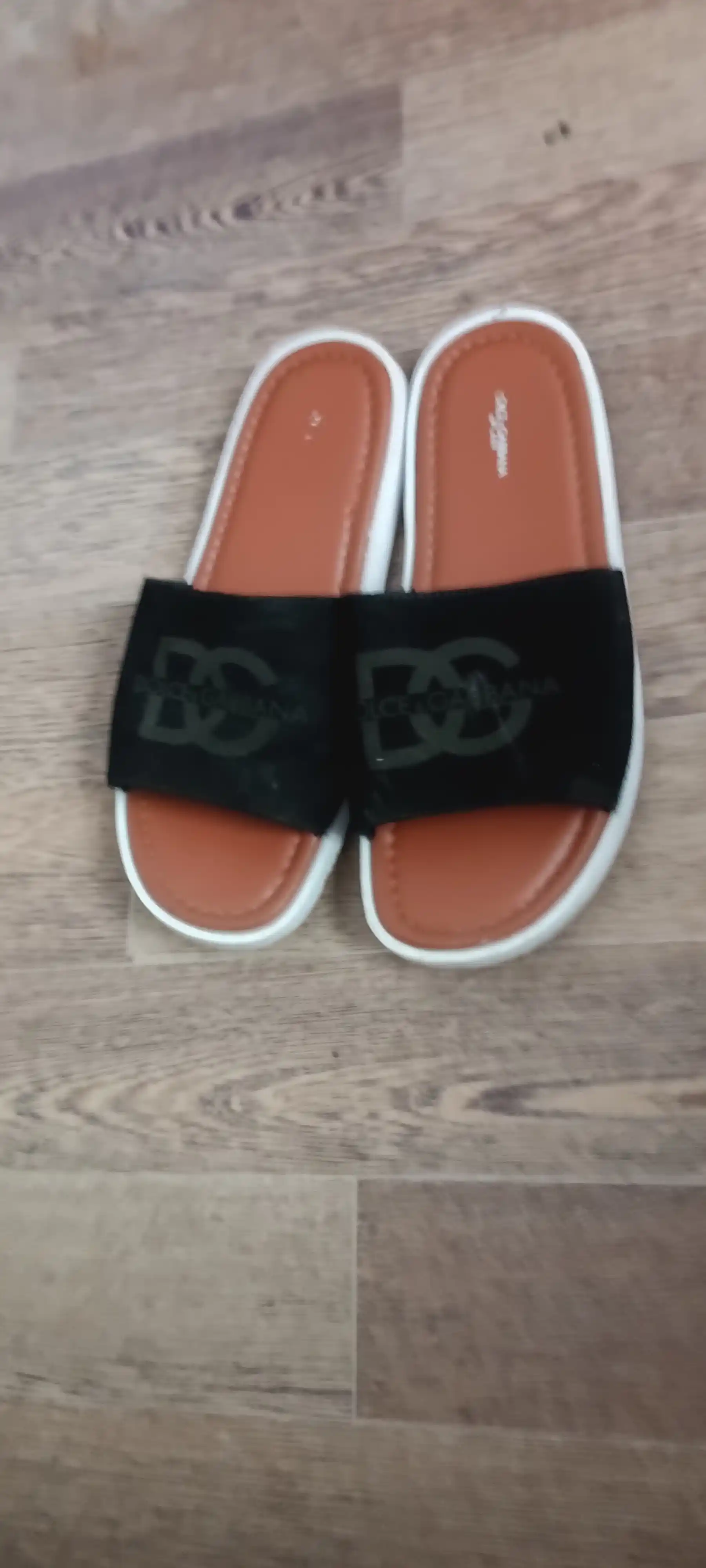 DOLCE & GABBANA erkaklar shippaklari