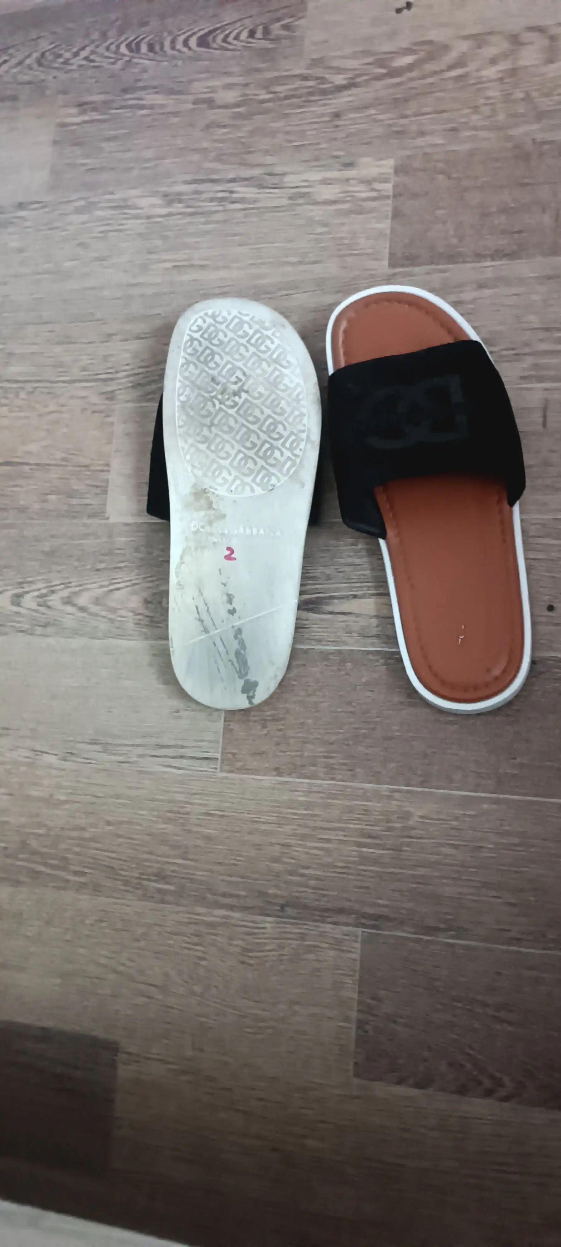 DOLCE & GABBANA erkaklar shippaklari