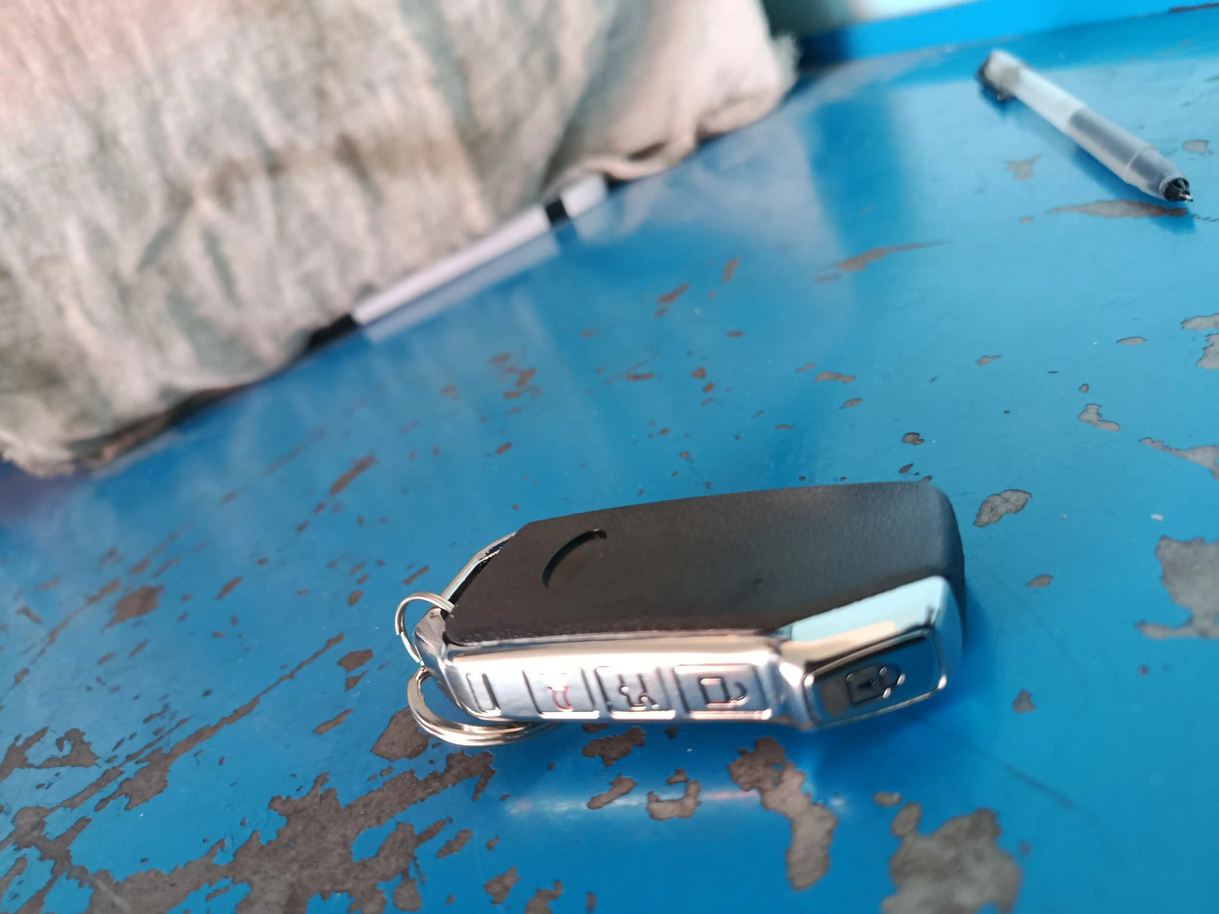 Malibu 2, Kia K 5, 905 avto signalizatsiyasi, Cobalt dizayni, masofadan boshqarishli