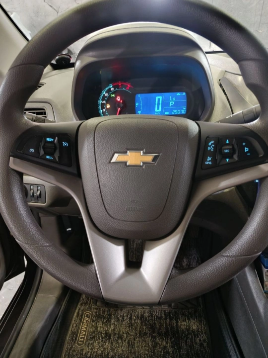 Кнопки управления на рулевое колесо для Chevrolet Cobalt