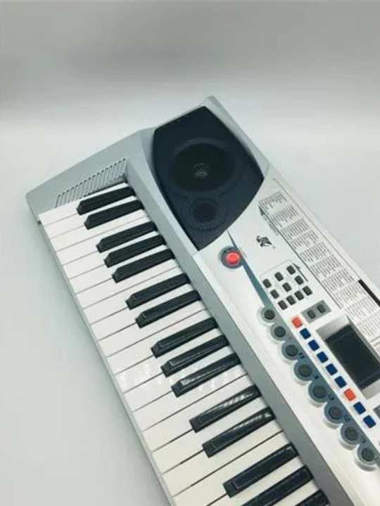 Синтезатор
