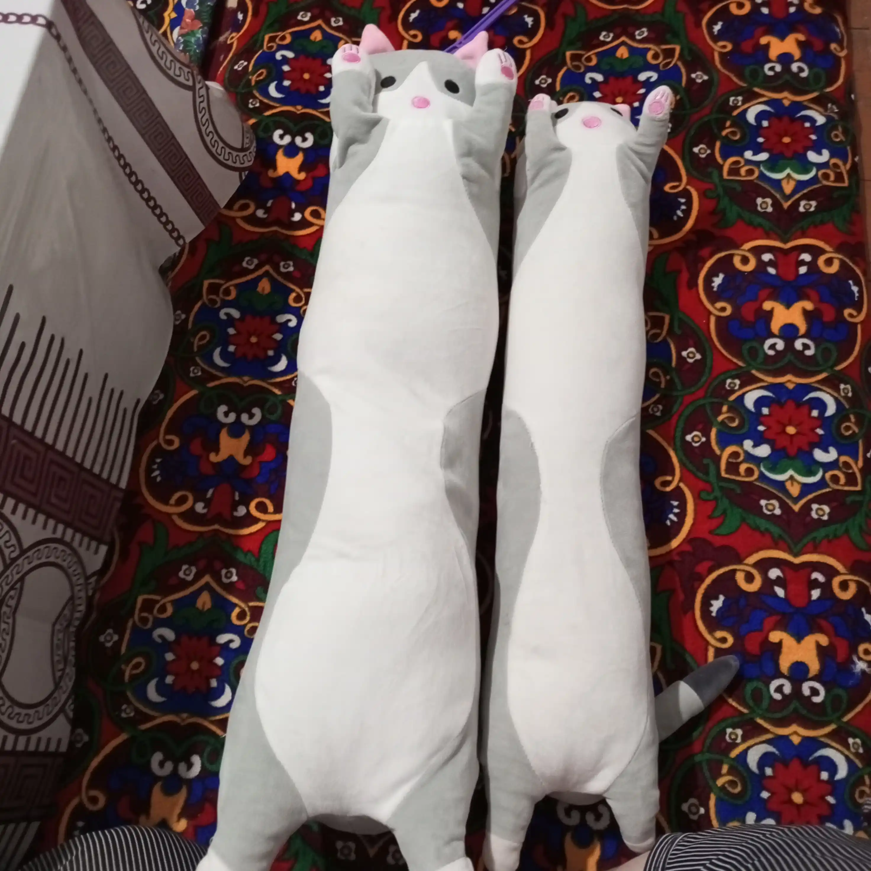 Кот-батон, мягкая игрушка-подушка Cat Loaf, плюшевый