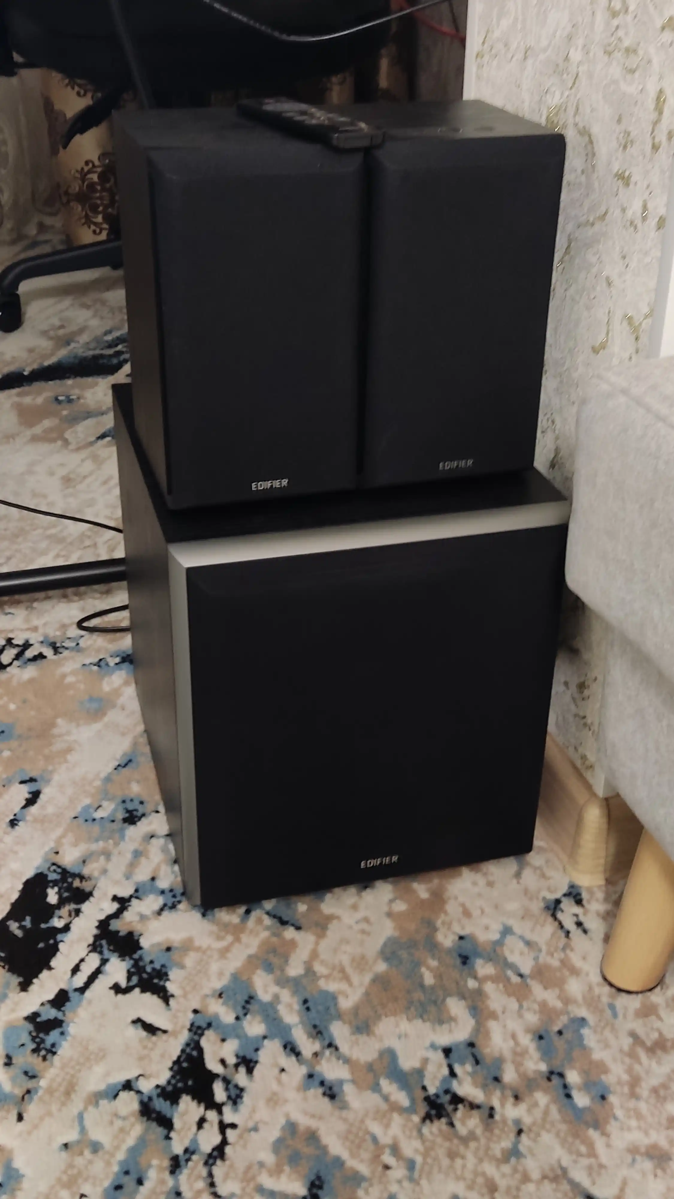 Akustik tizim Edifier M601DB 2.1
