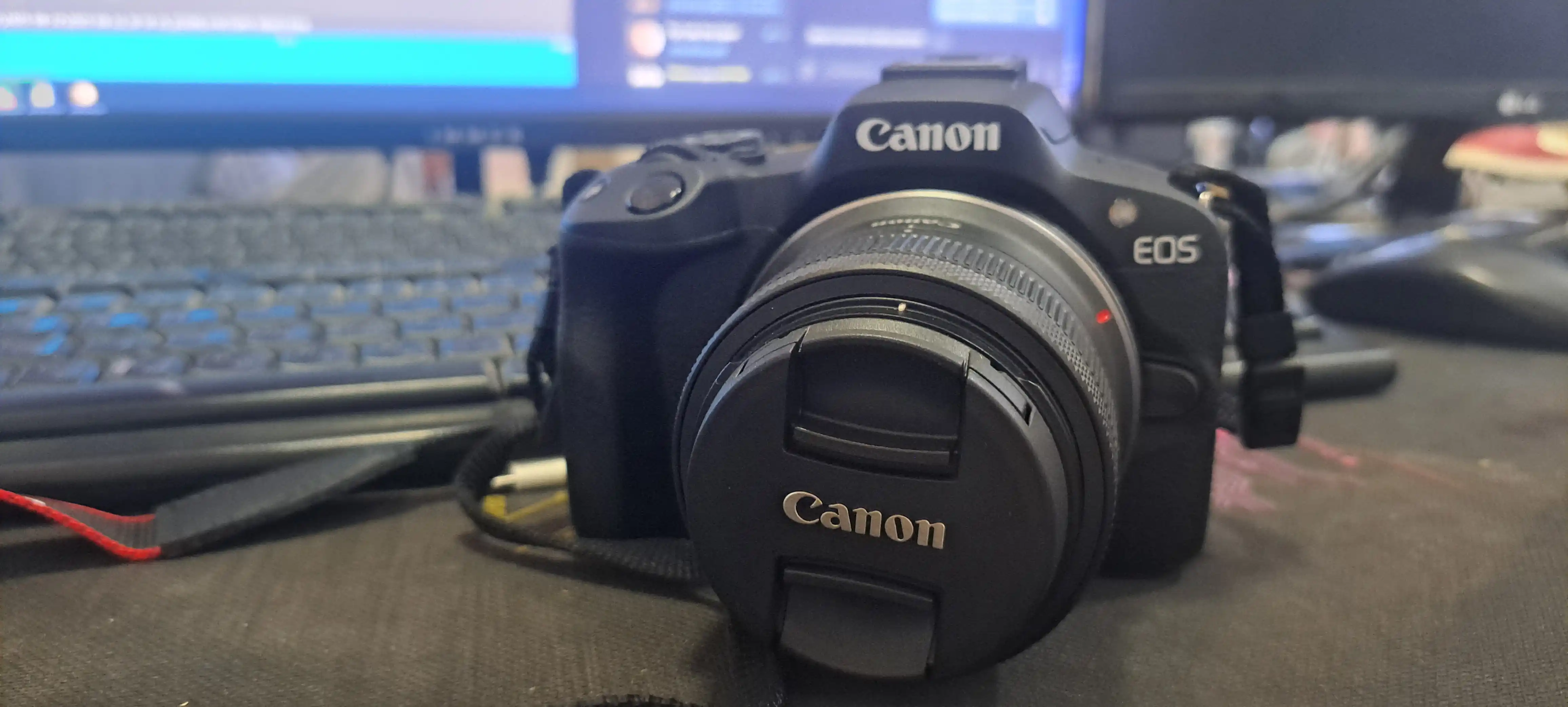 Фотоаппарат Canon EOS R50 18-45mm f/4.5-6.3 IS STM