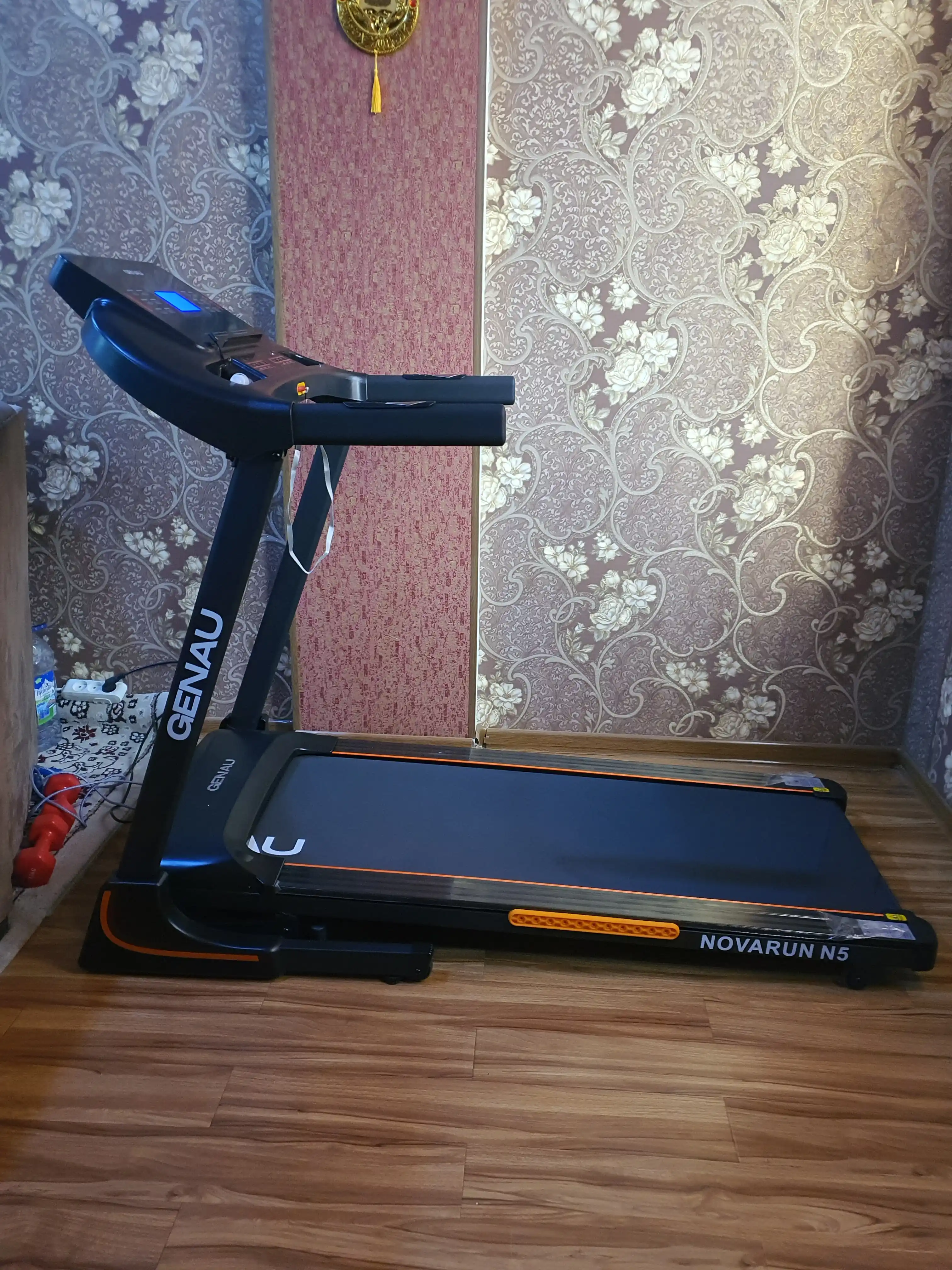 Беговая дорожка Genau NovaRun N5, до 130 кг, *RT2-08A