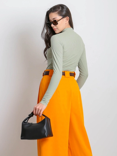 Кофта в рубчик, slim fit, 65% полиамид, 15% эластан, 20% хлопок, размеры S/M/L