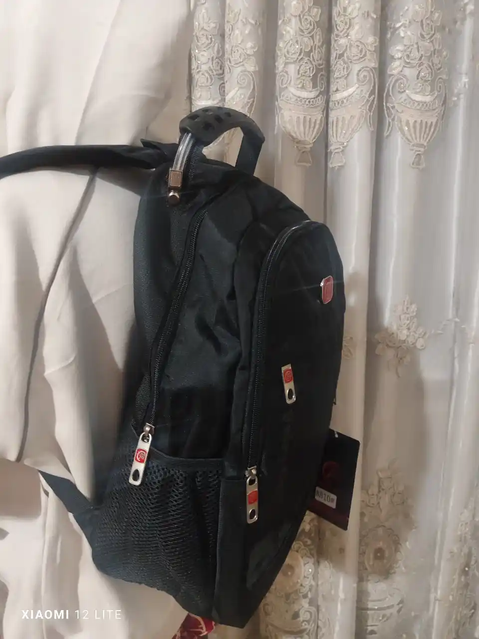 USB-portli ko‘p funksiyali maktab ryukzaki erkaklar uchun, noutbuk sig‘adigan