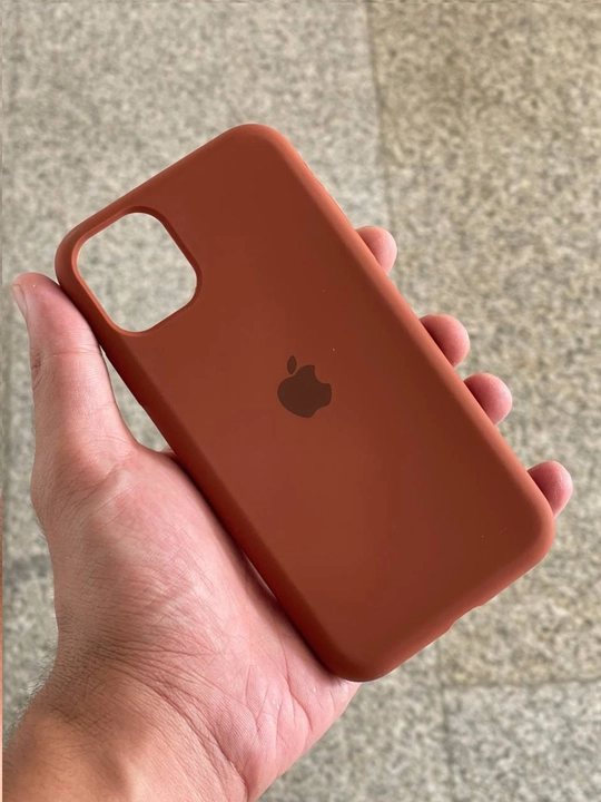 Чехол для iPhone 11 - 