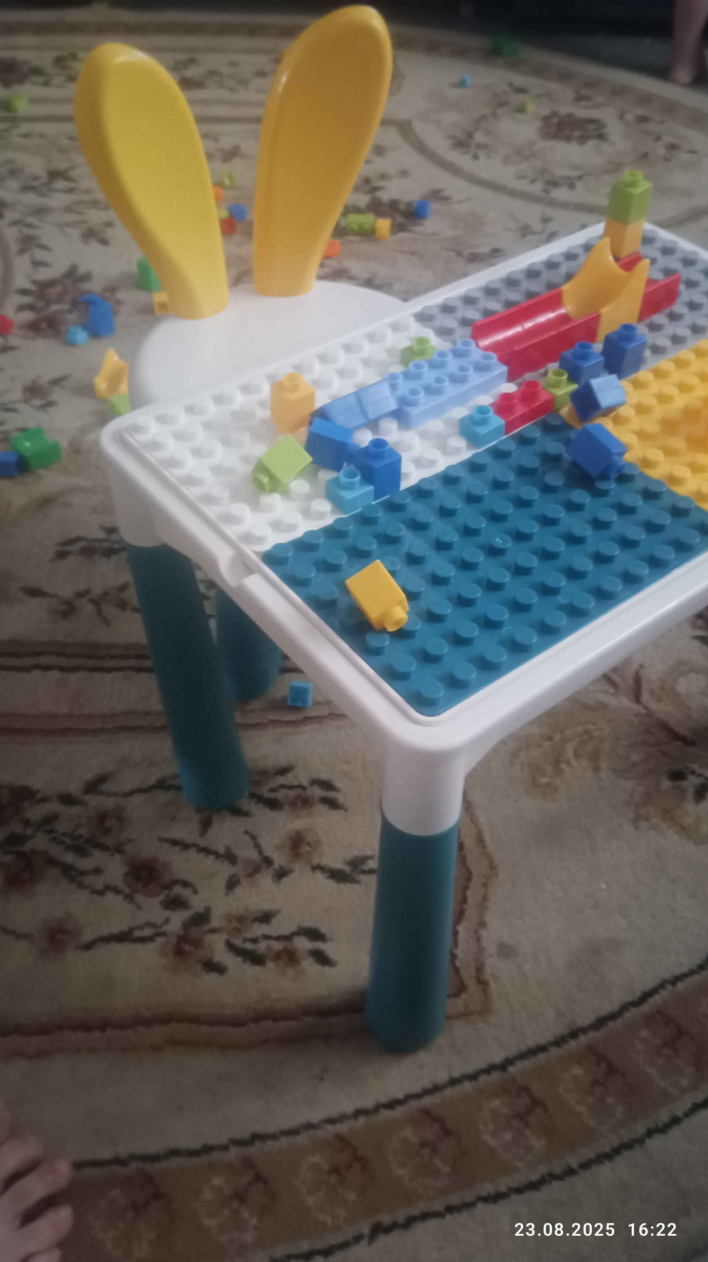 Men imkon qadar pornoni yaladim