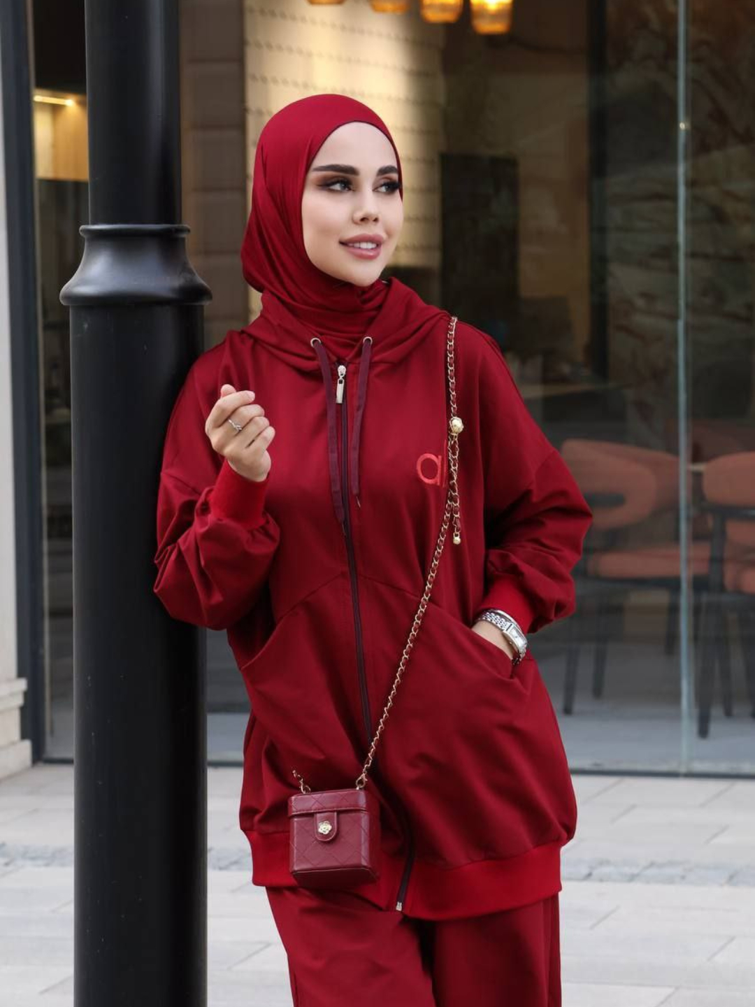 U porno stol ostiga kotarildi