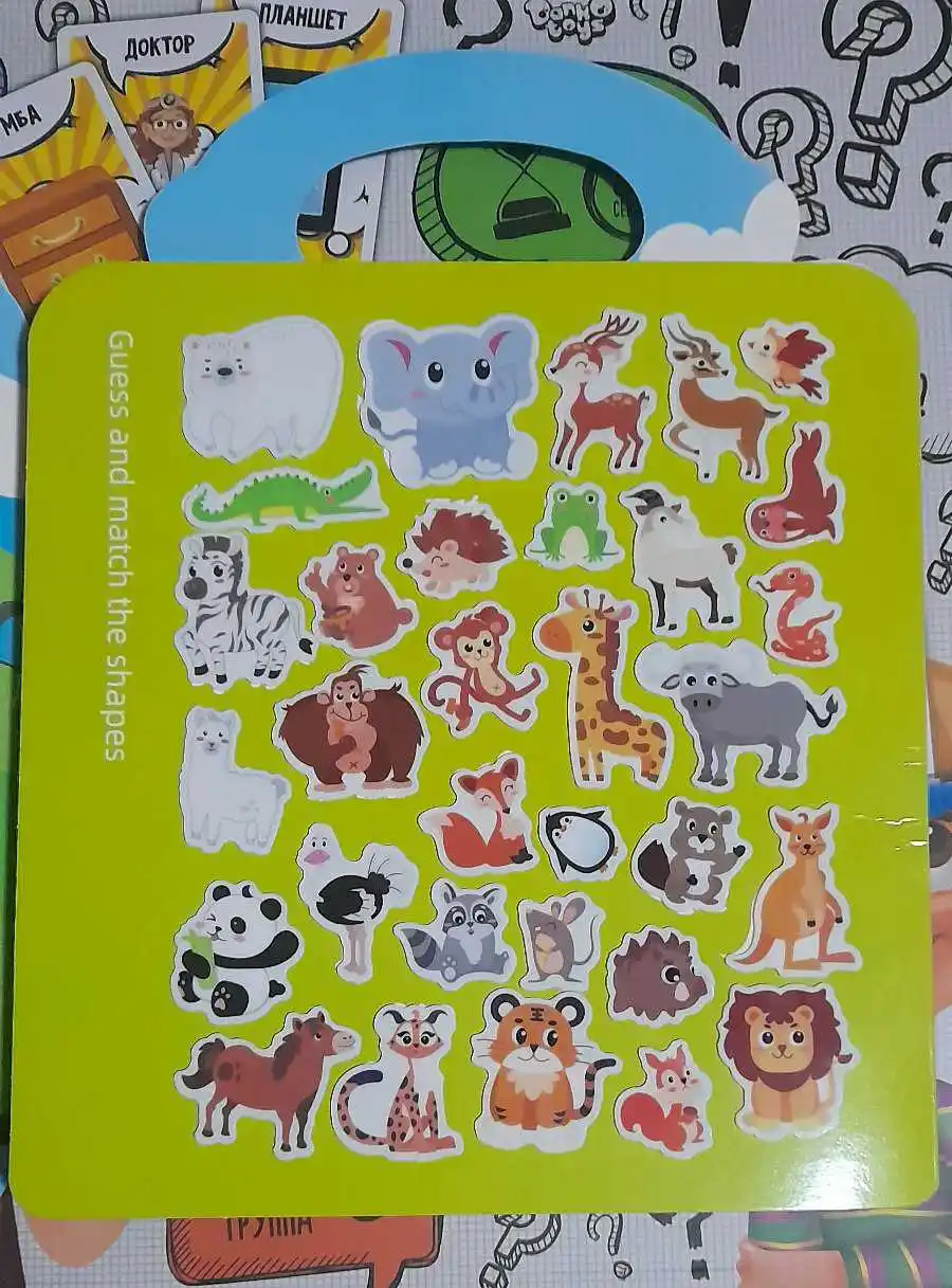 Bolalar uchun o'quv kitobi va alifbosi Busybook, lipuchkali Montessori kitobi