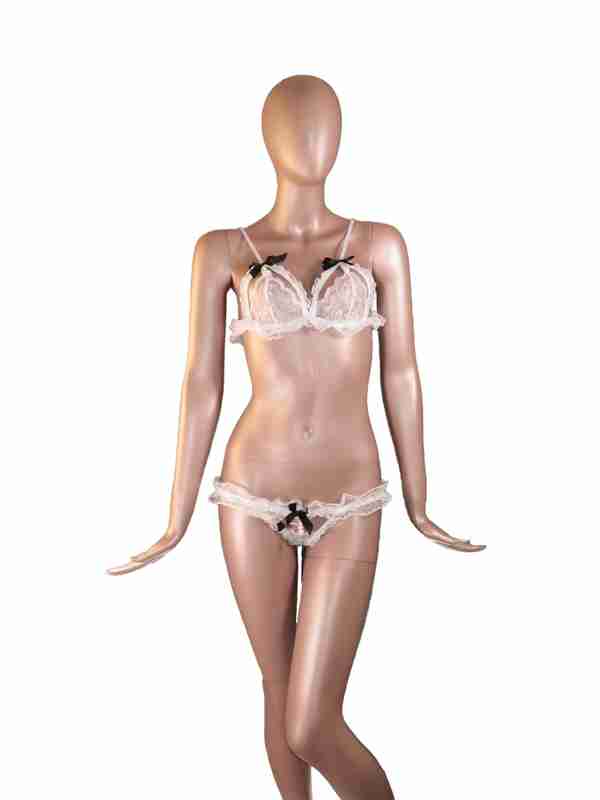 Petya qandaydir natural sonni kopaytirdi yosh rus mushuki