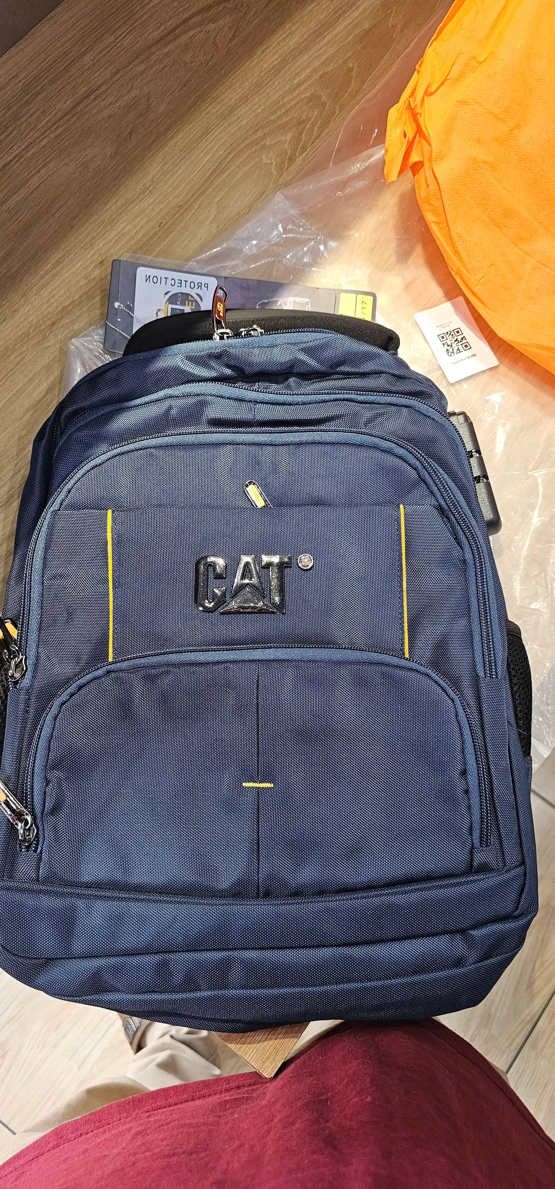 Caterpillar CAT C5006# maktab erkaklar ryukzagi, 30 × 38 × 12 sm, shahar, hajmi 20 litr