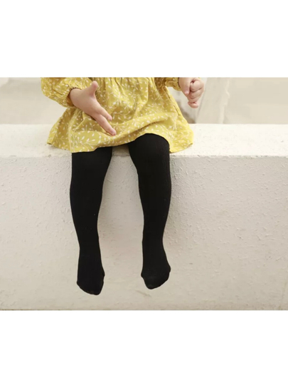 Xxx trikotaj qizil sochli nerdni sikdi